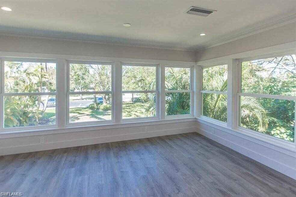 1219 Solana RD 18