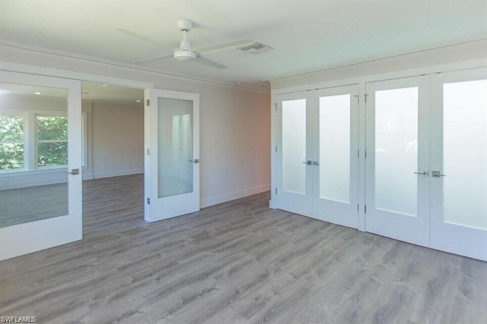 1219 Solana RD 18
