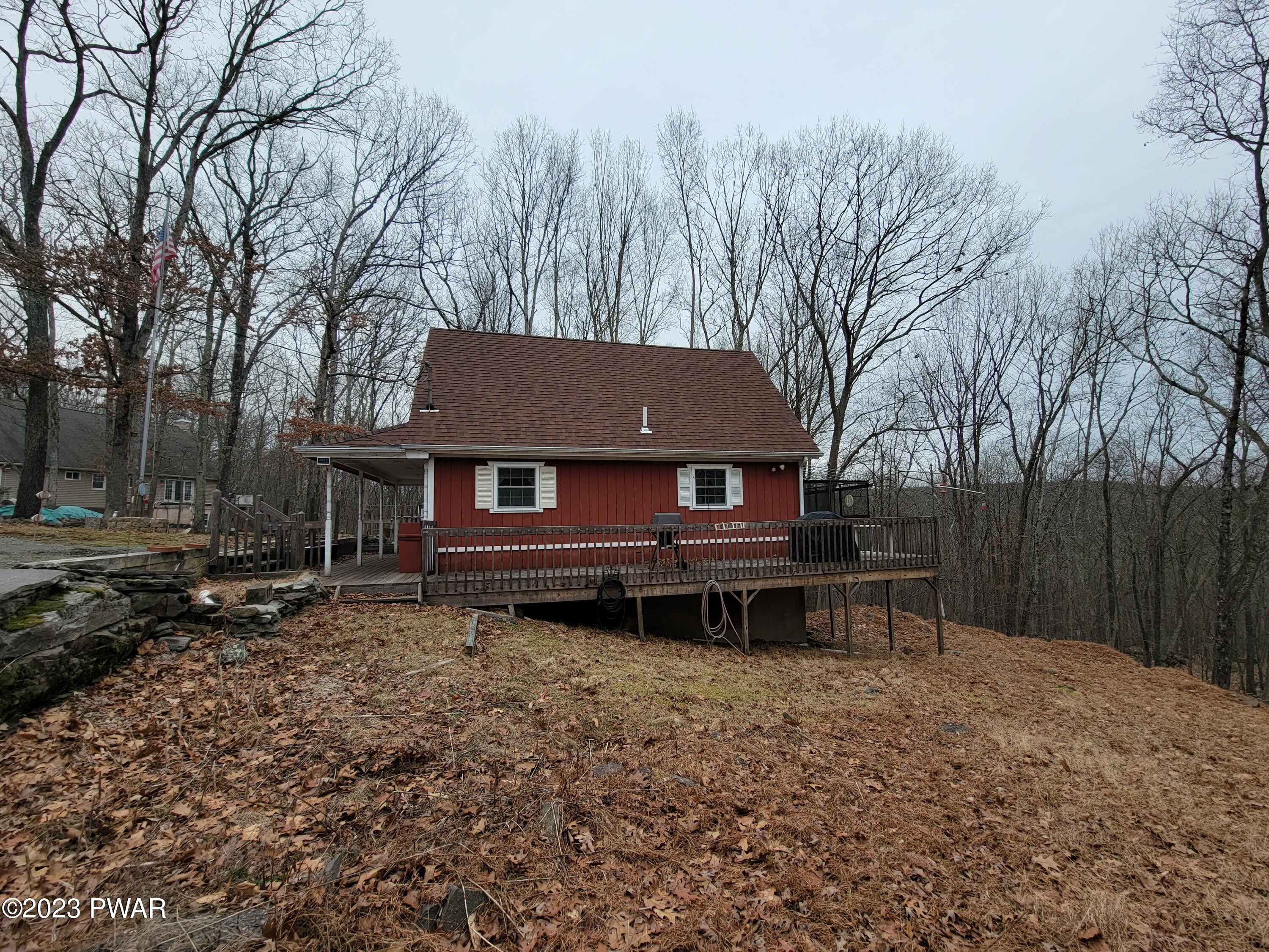 112 Flagstaff Court