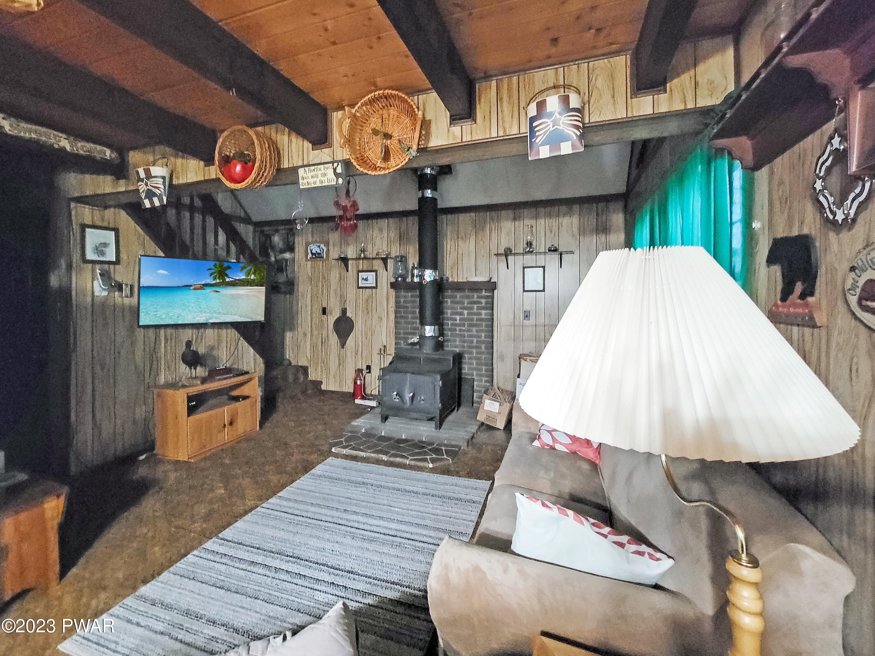 112 Flagstaff Court