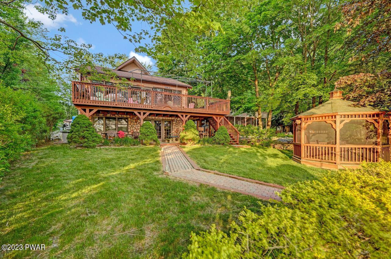 1741 Lakeview E Drive