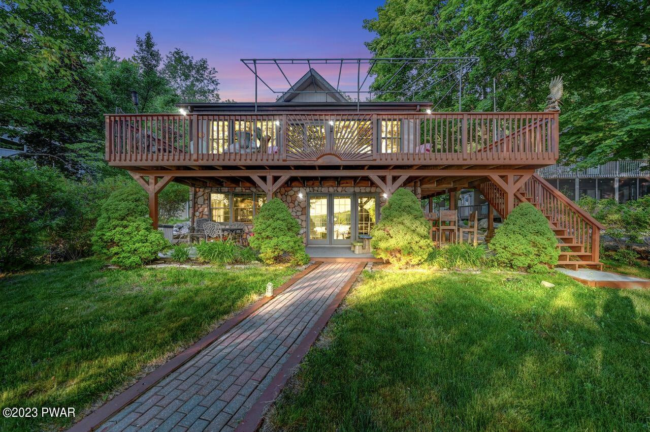 1741 Lakeview E Drive