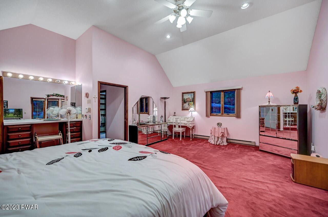 1741 Lakeview E Drive