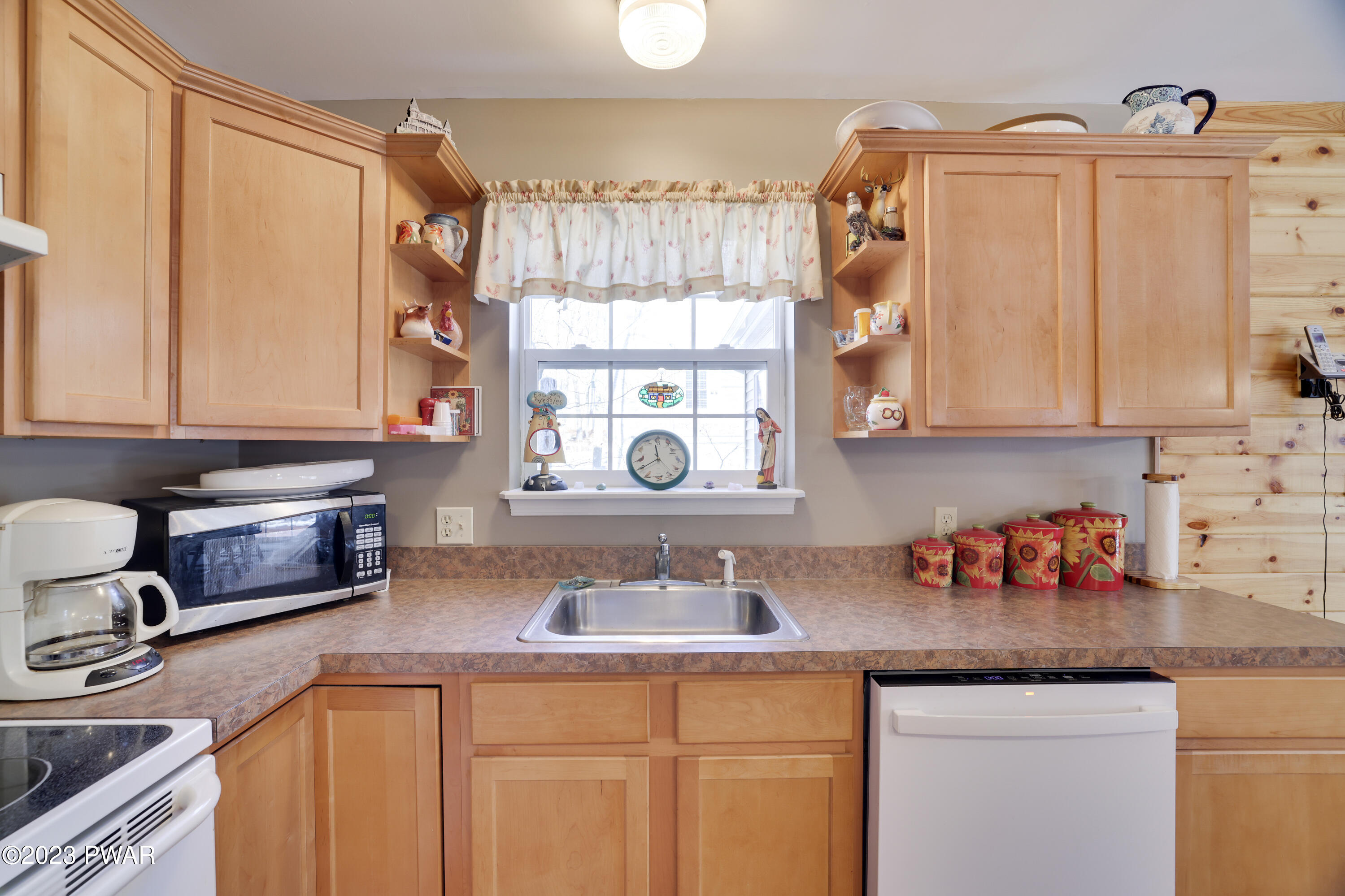 129 Paul Revere Road