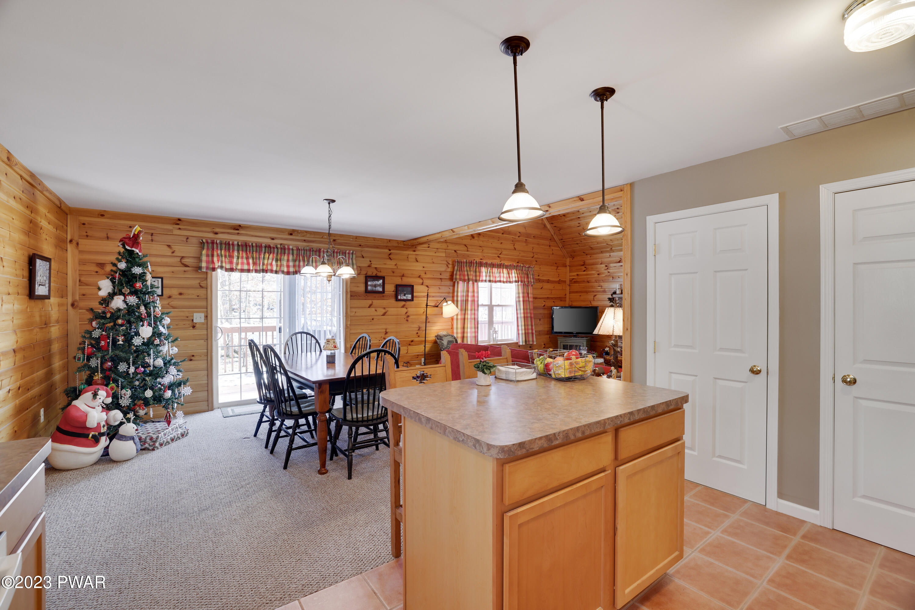 129 Paul Revere Road