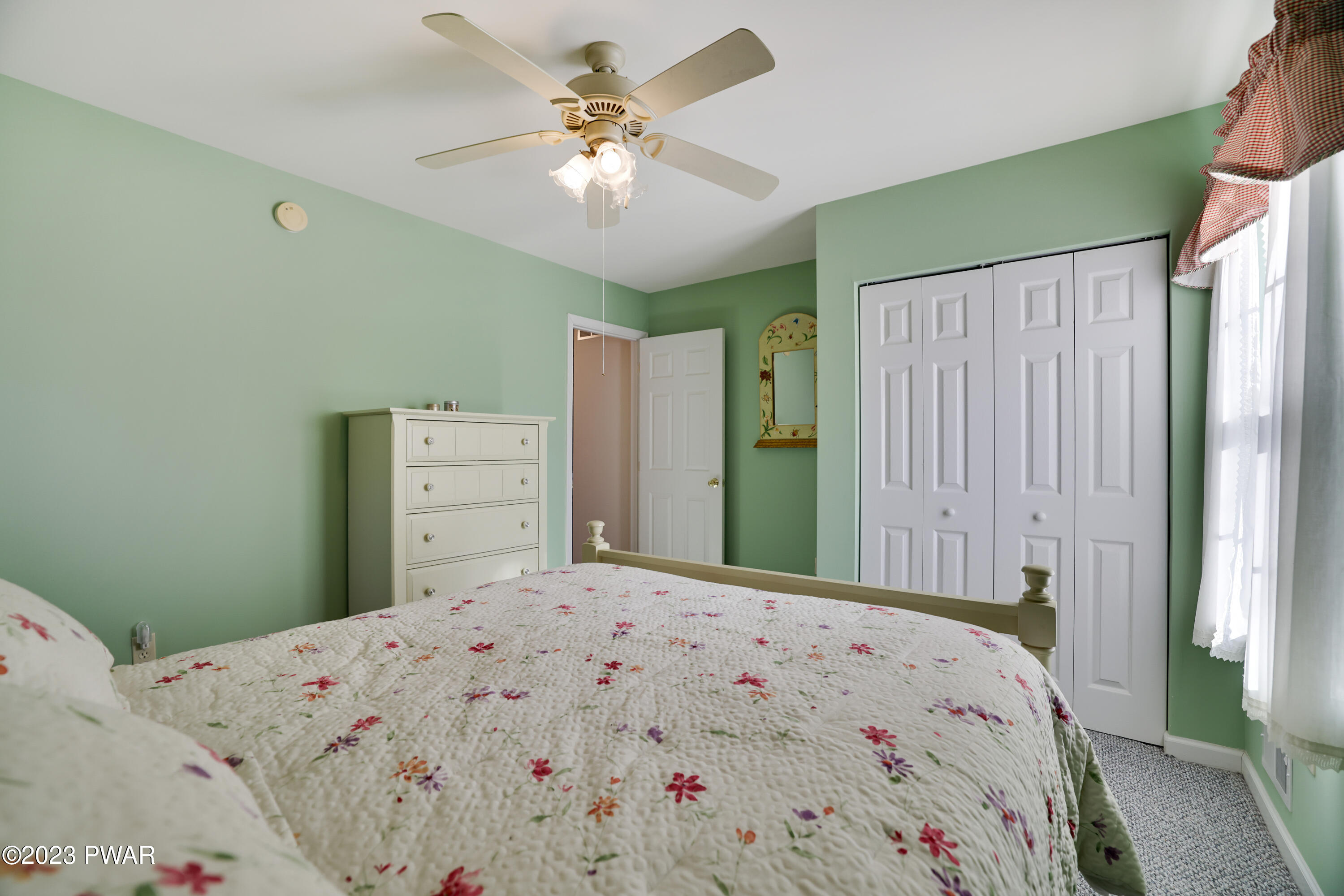 129 Paul Revere Road