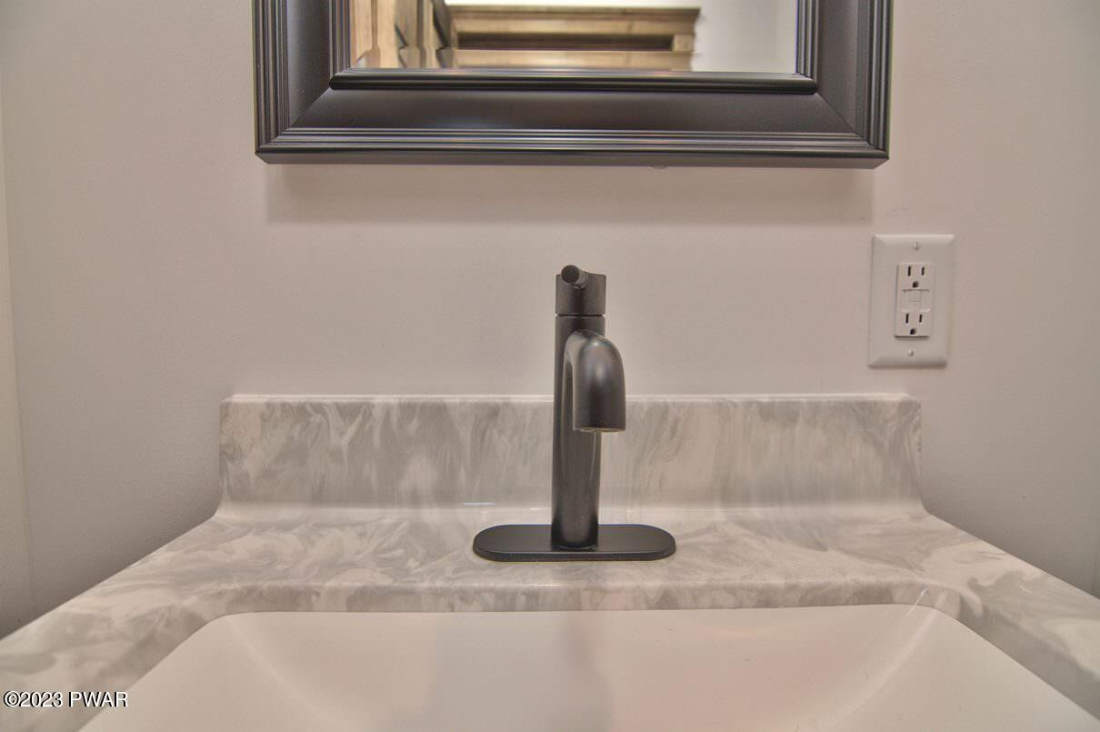 124 Karl Hope Boulevard