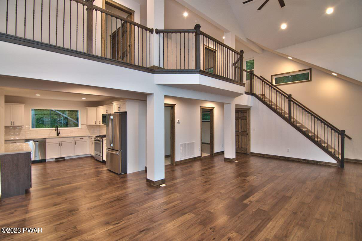 124 Karl Hope Boulevard