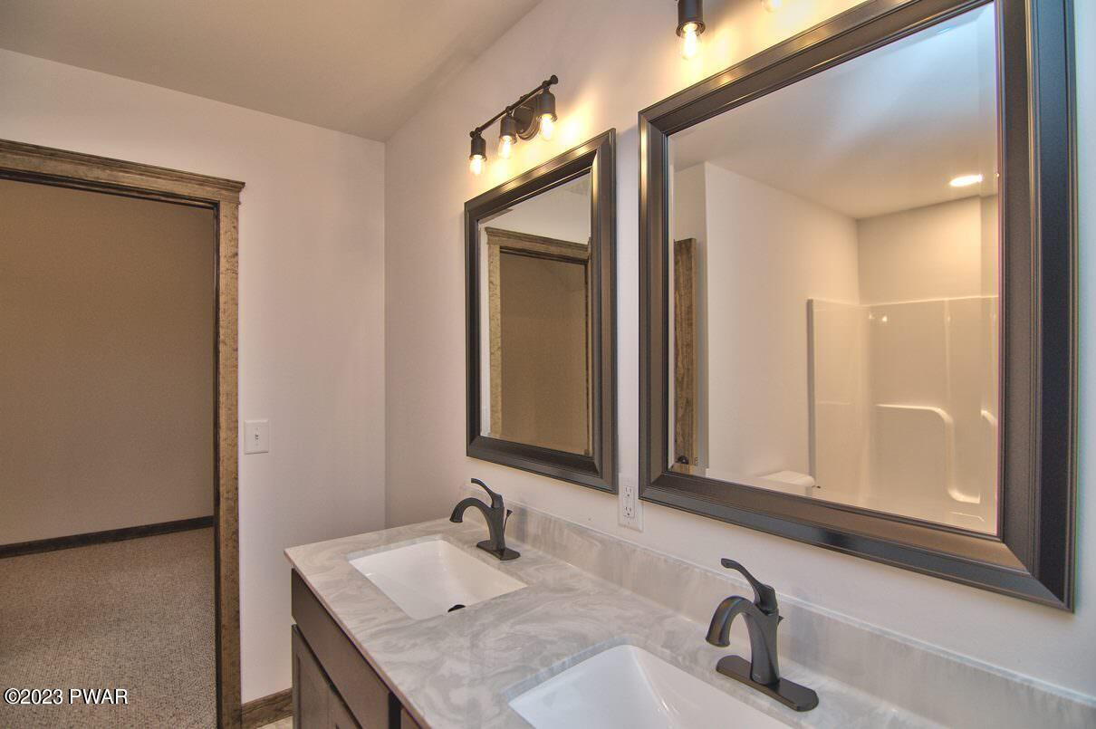 124 Karl Hope Boulevard