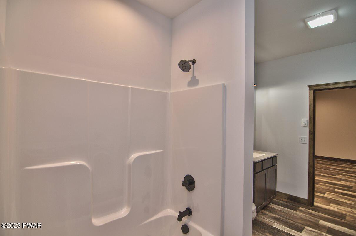 124 Karl Hope Boulevard