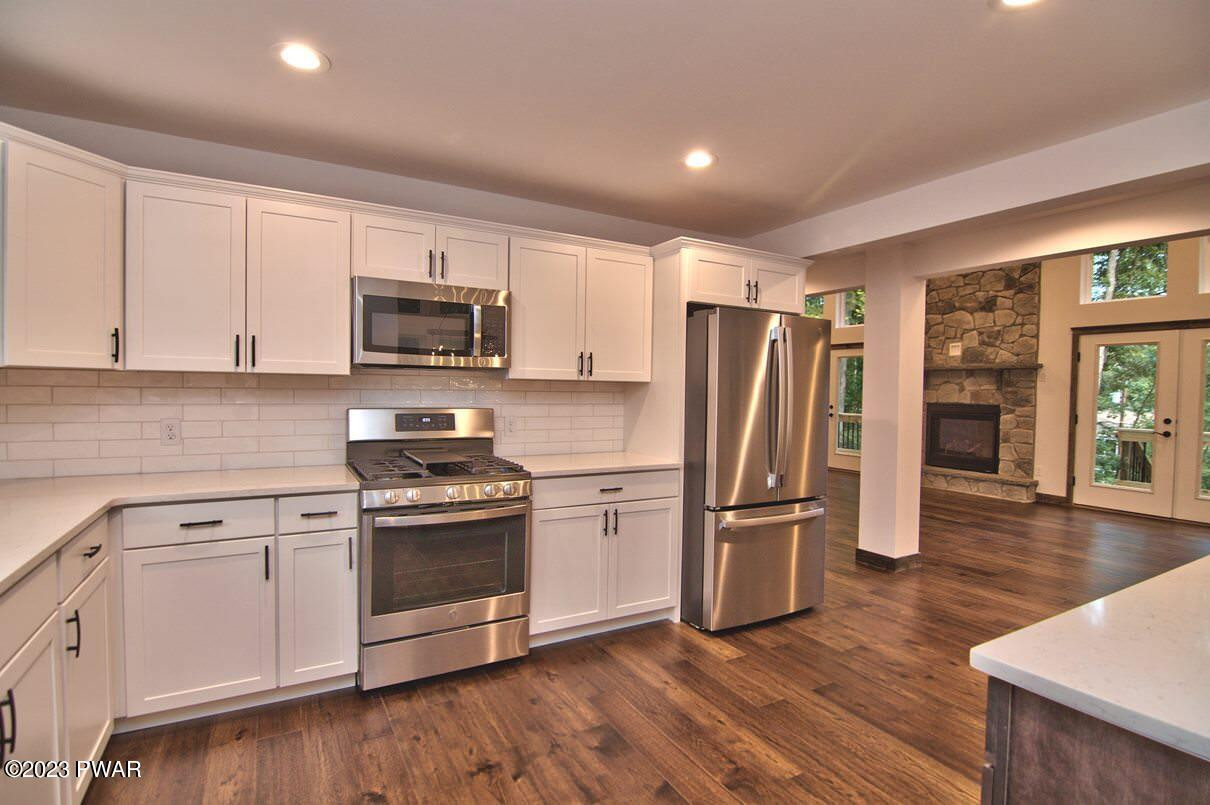 124 Karl Hope Boulevard