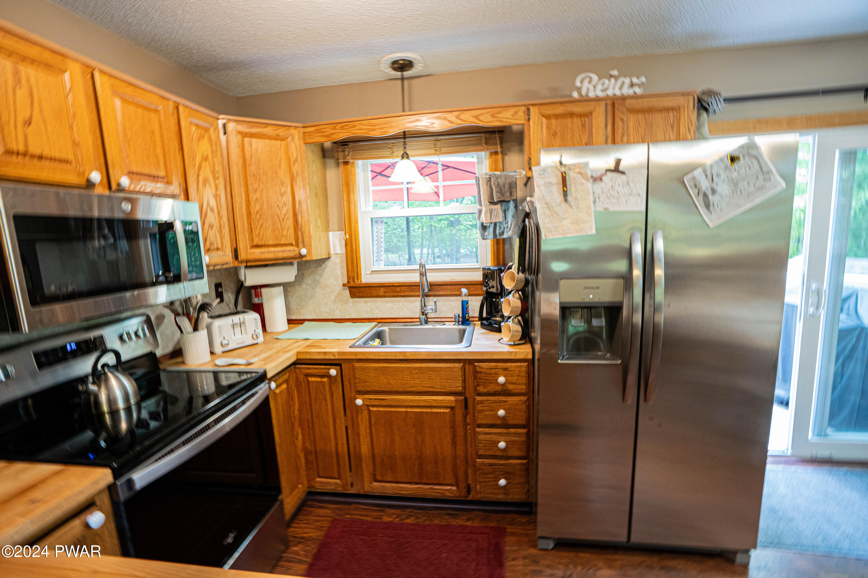 163 Karl Hope Boulevard