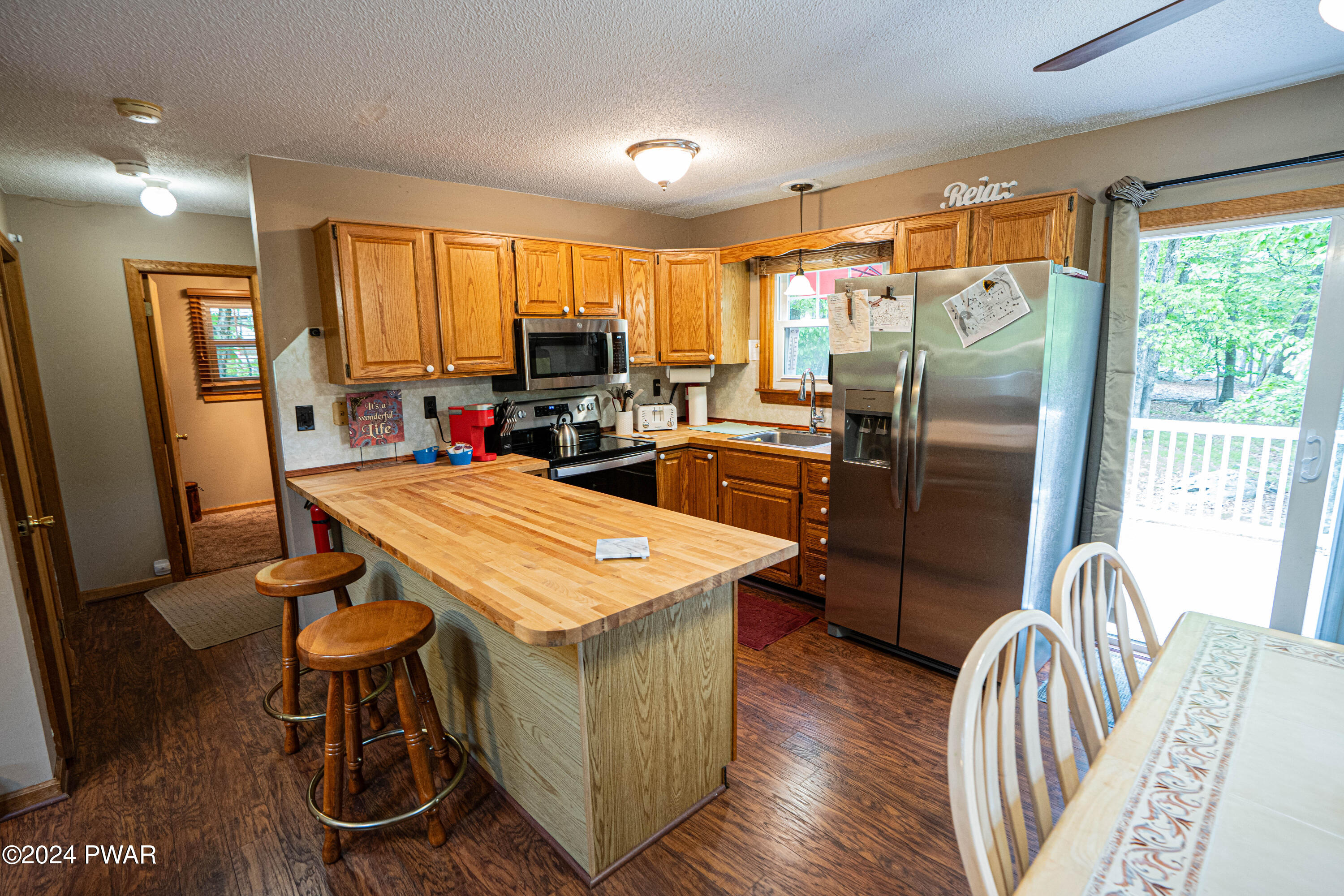 163 Karl Hope Boulevard