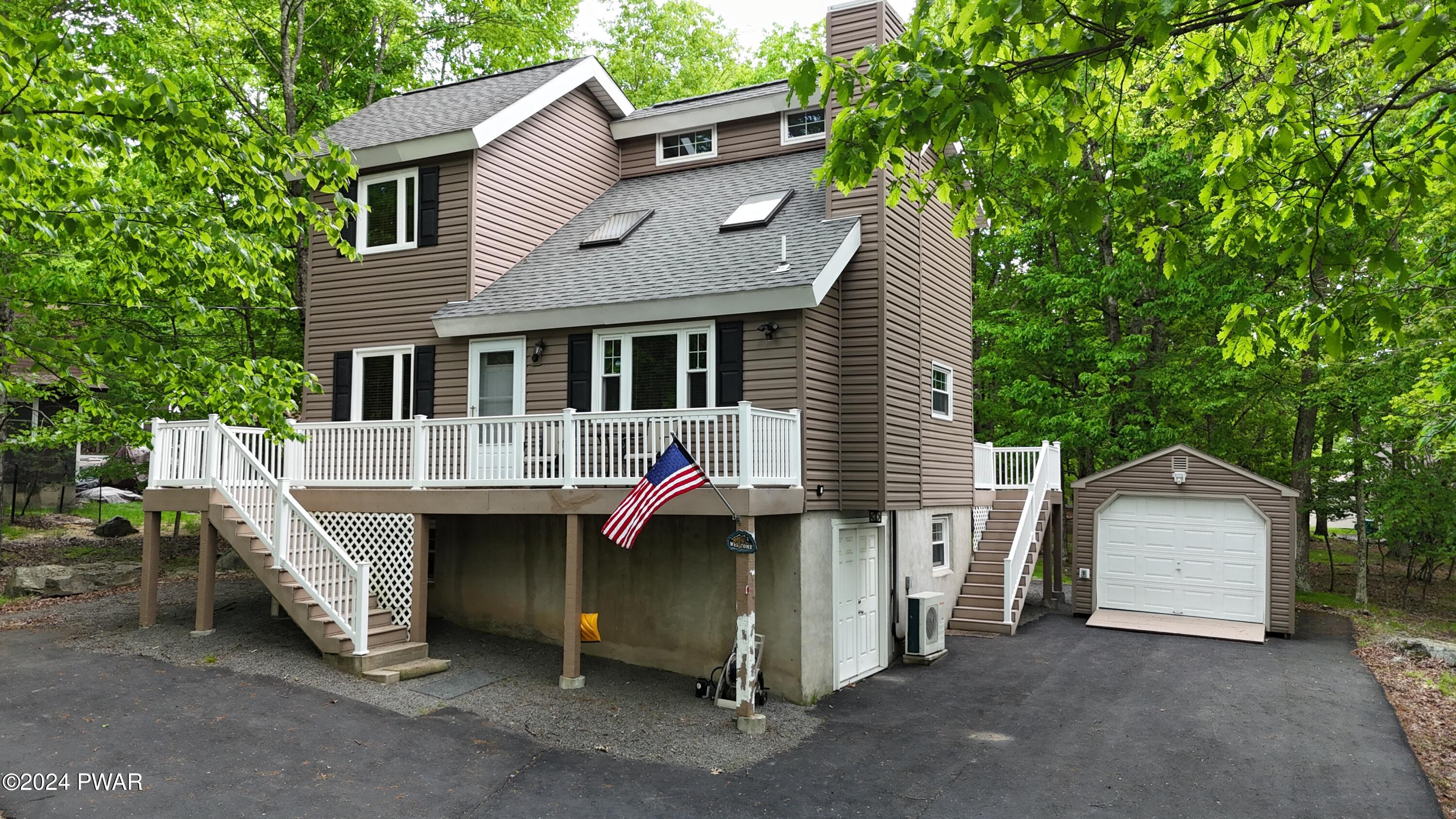 163 Karl Hope Boulevard