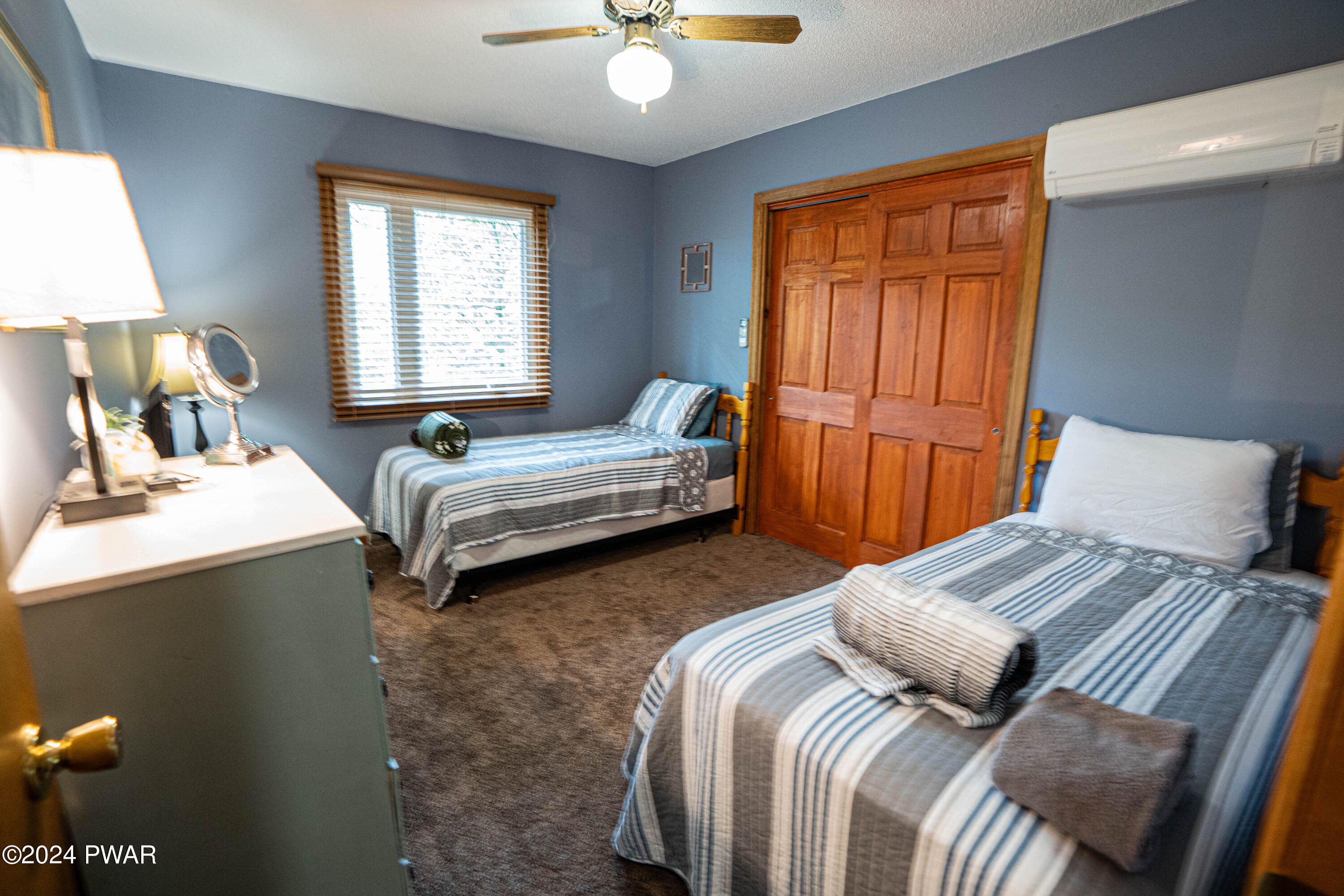 163 Karl Hope Boulevard