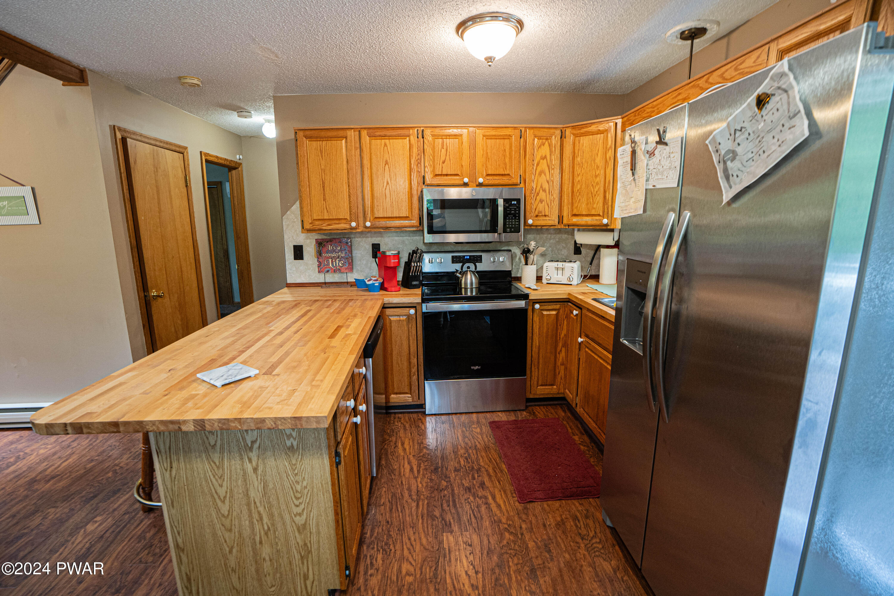 163 Karl Hope Boulevard