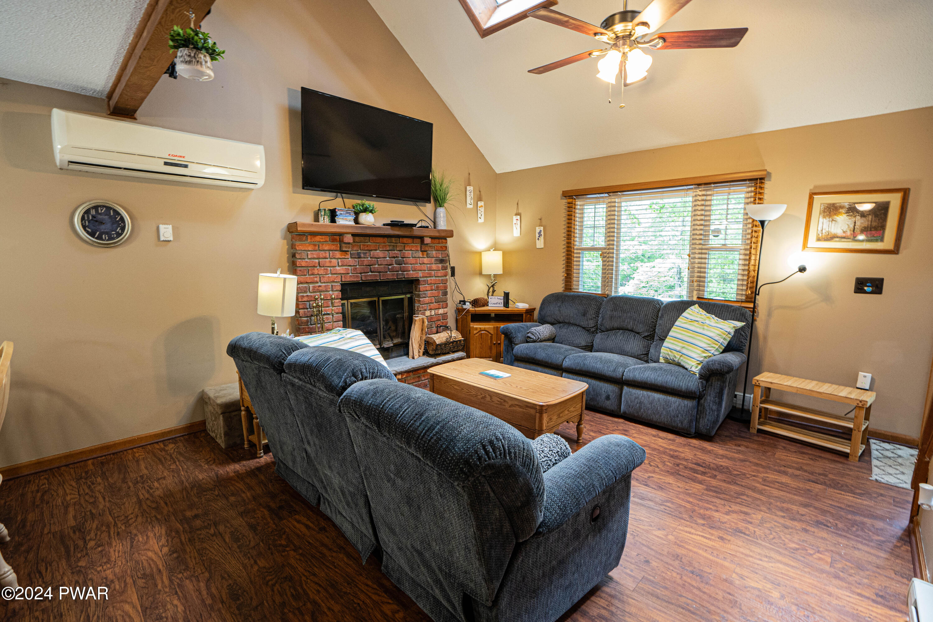 163 Karl Hope Boulevard