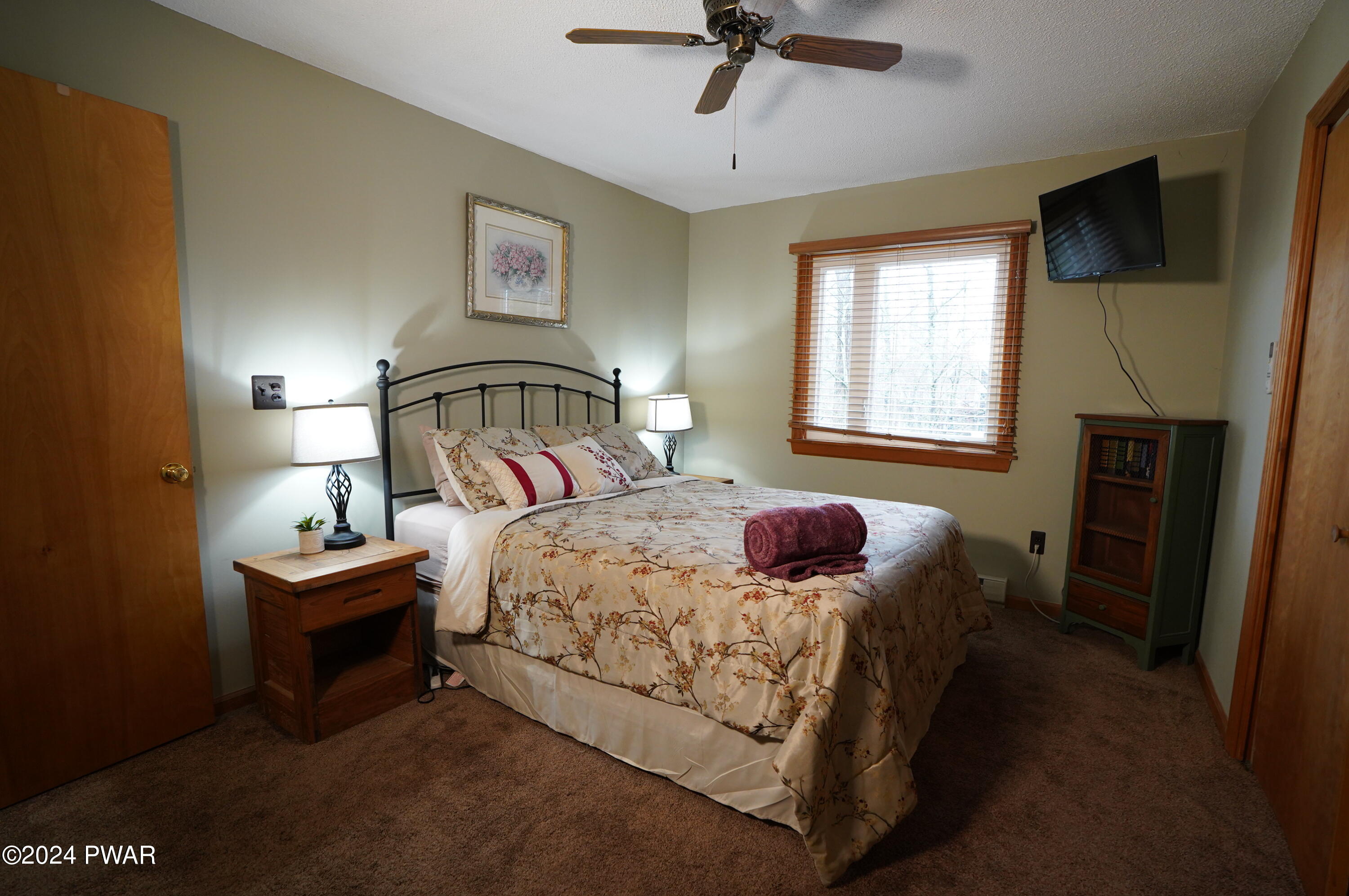 163 Karl Hope Boulevard