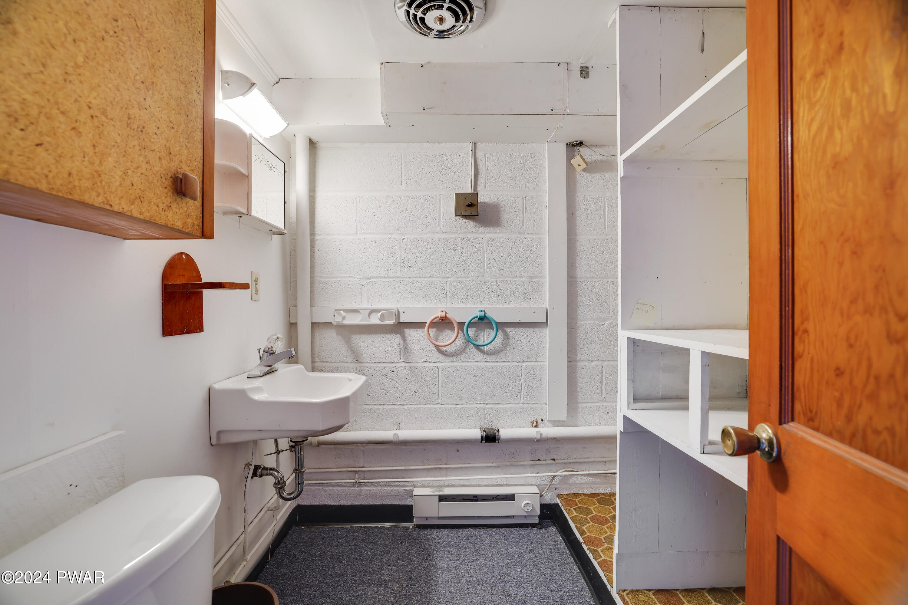 421 Beach Lake Highway