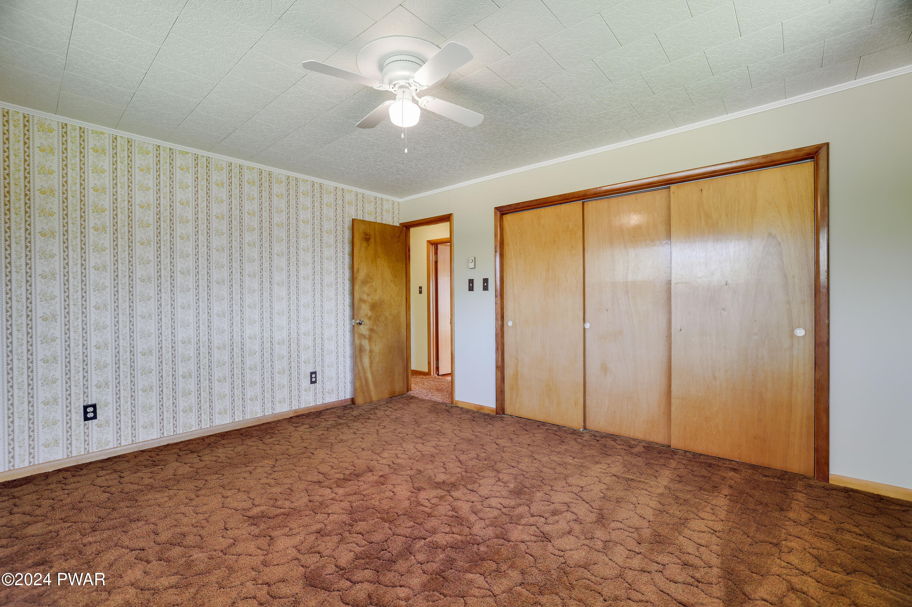 421 Beach Lake Highway