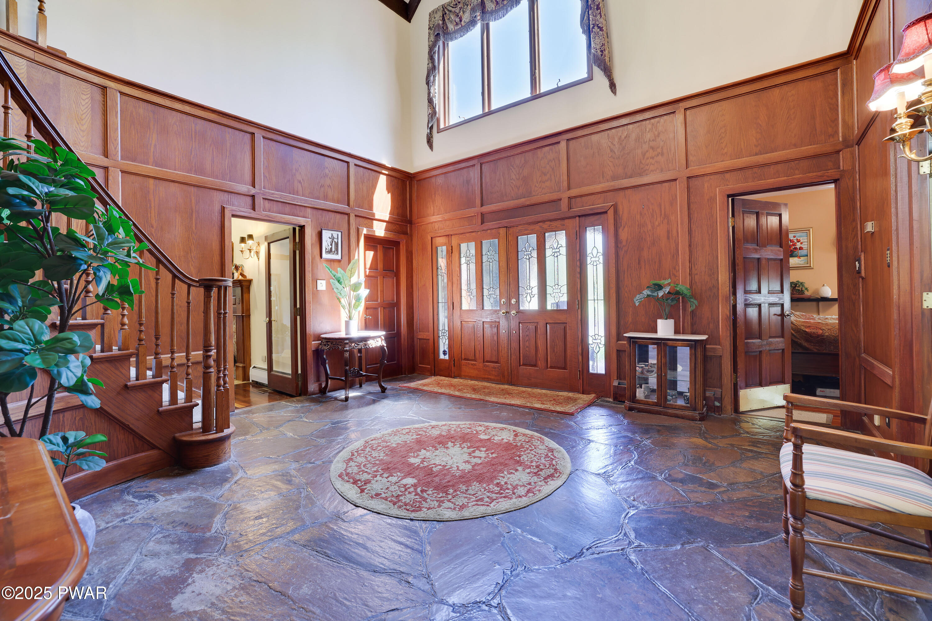 555 Valley View Road