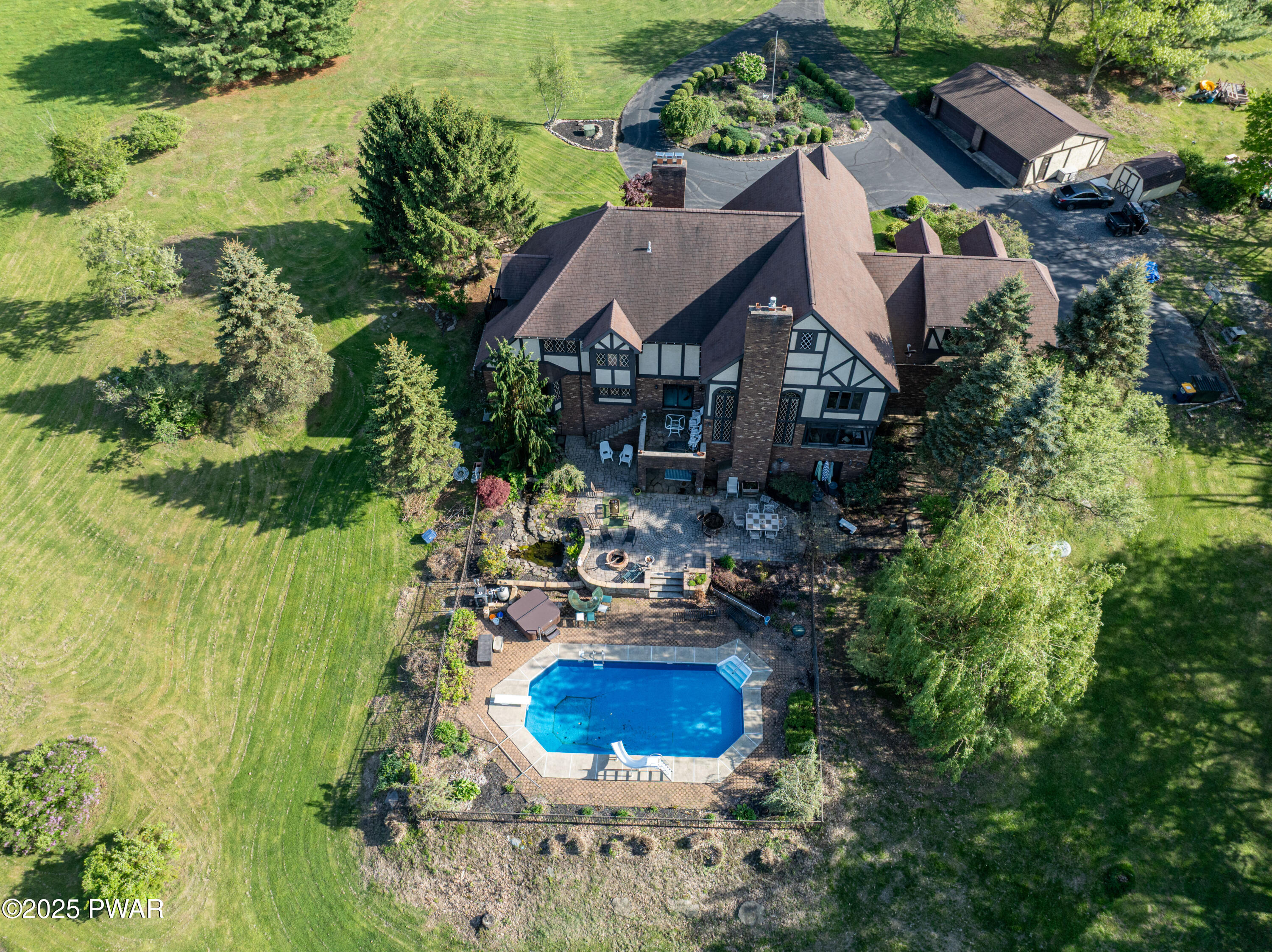 555 Valley View Road