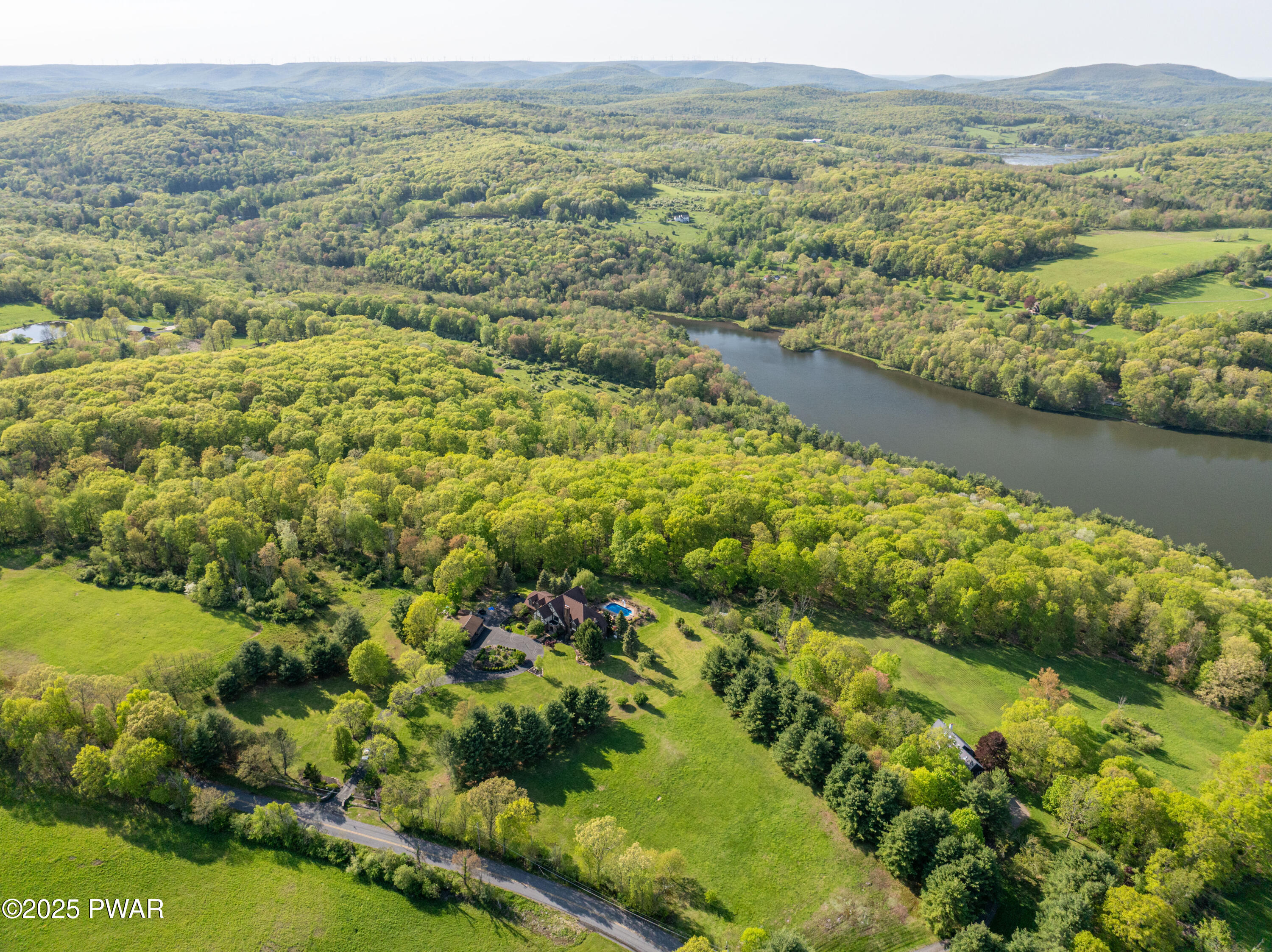 555 Valley View Road