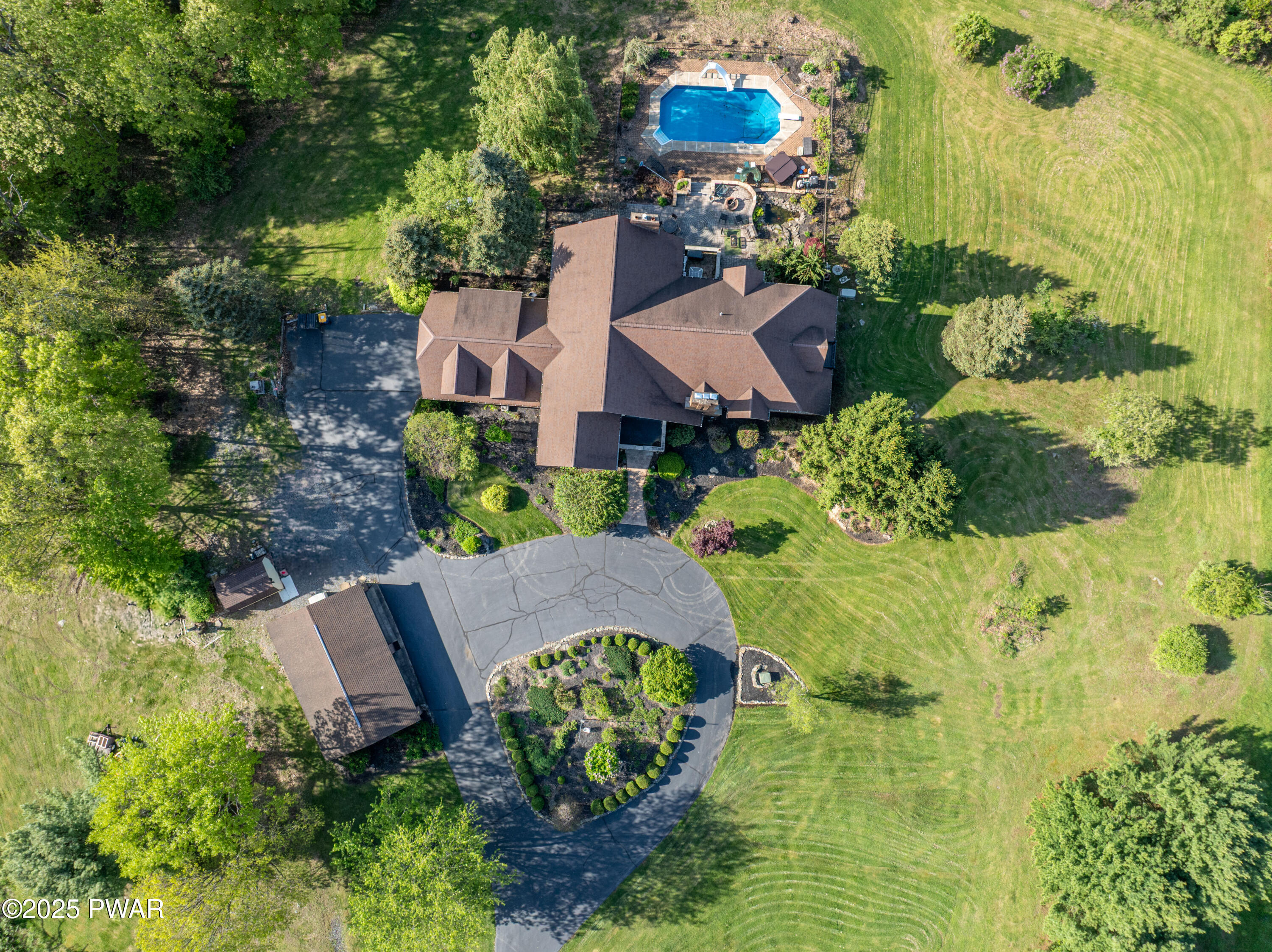 555 Valley View Road