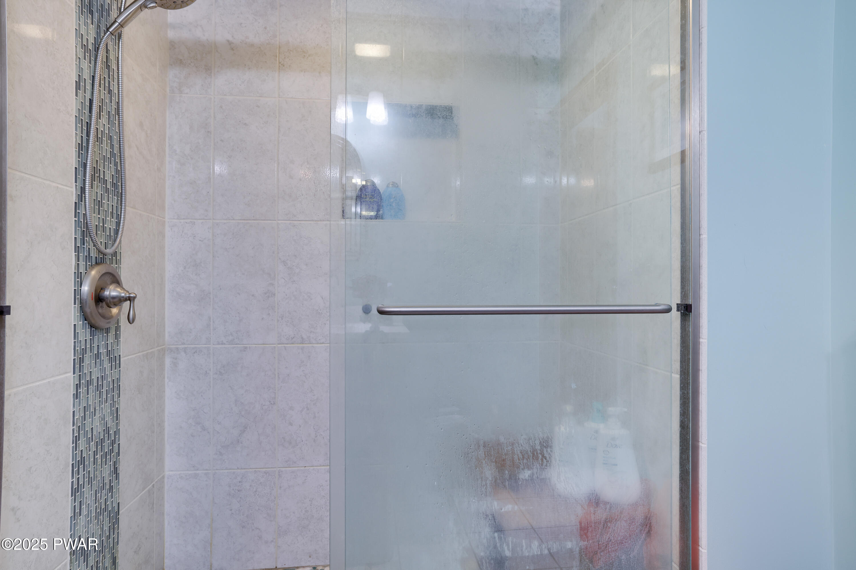 555 Valley View Road