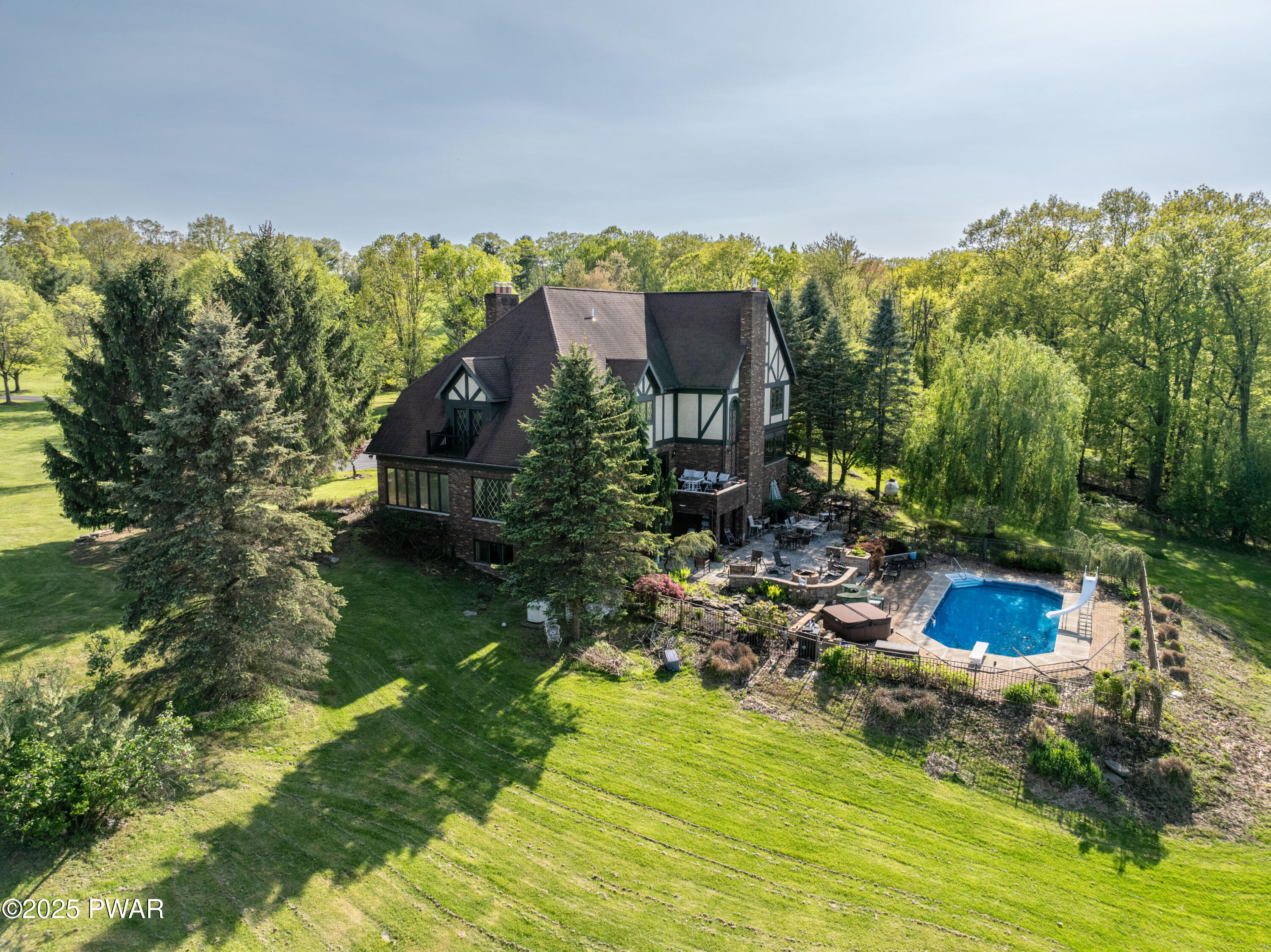 555 Valley View Road