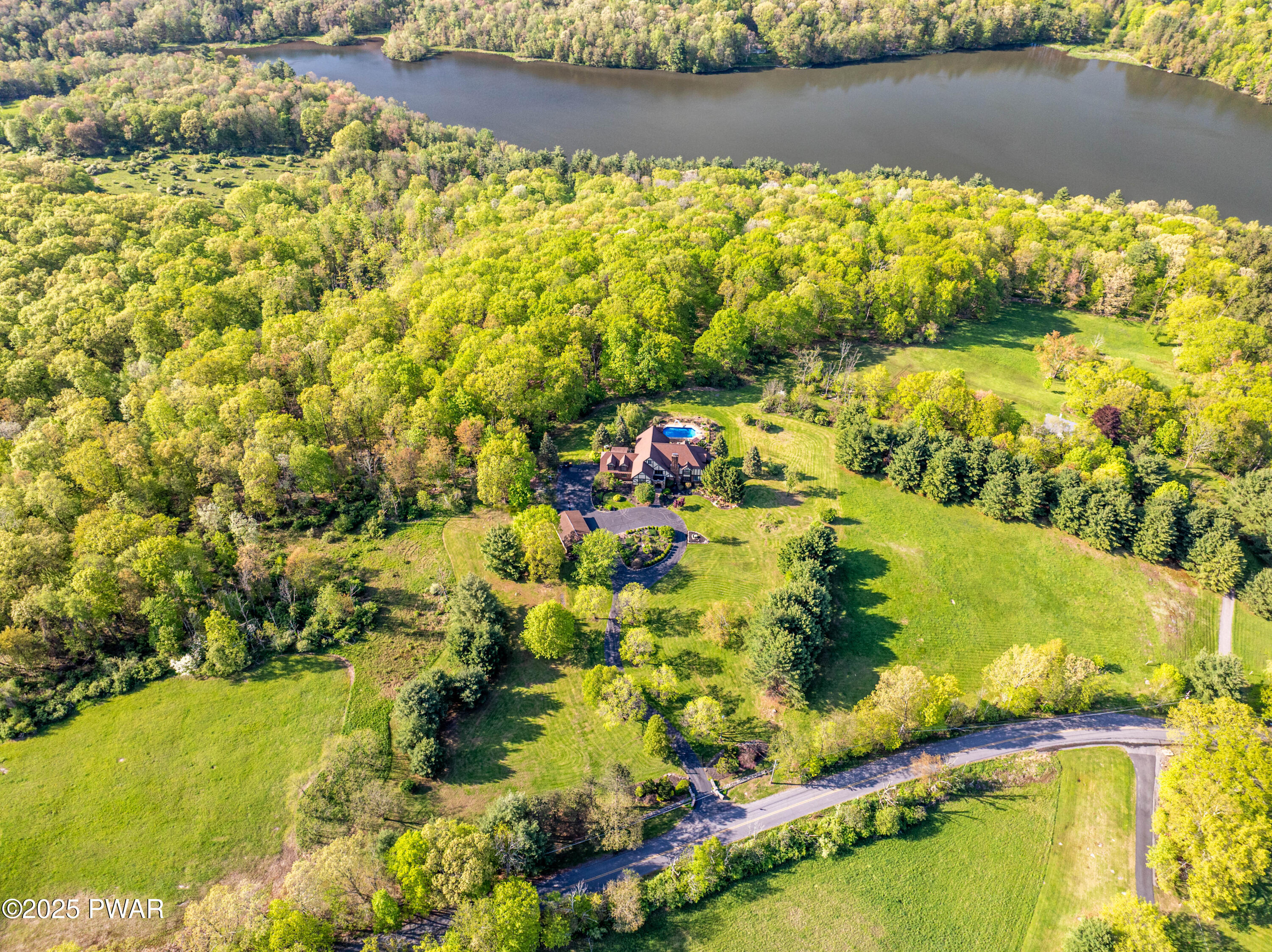 555 Valley View Road