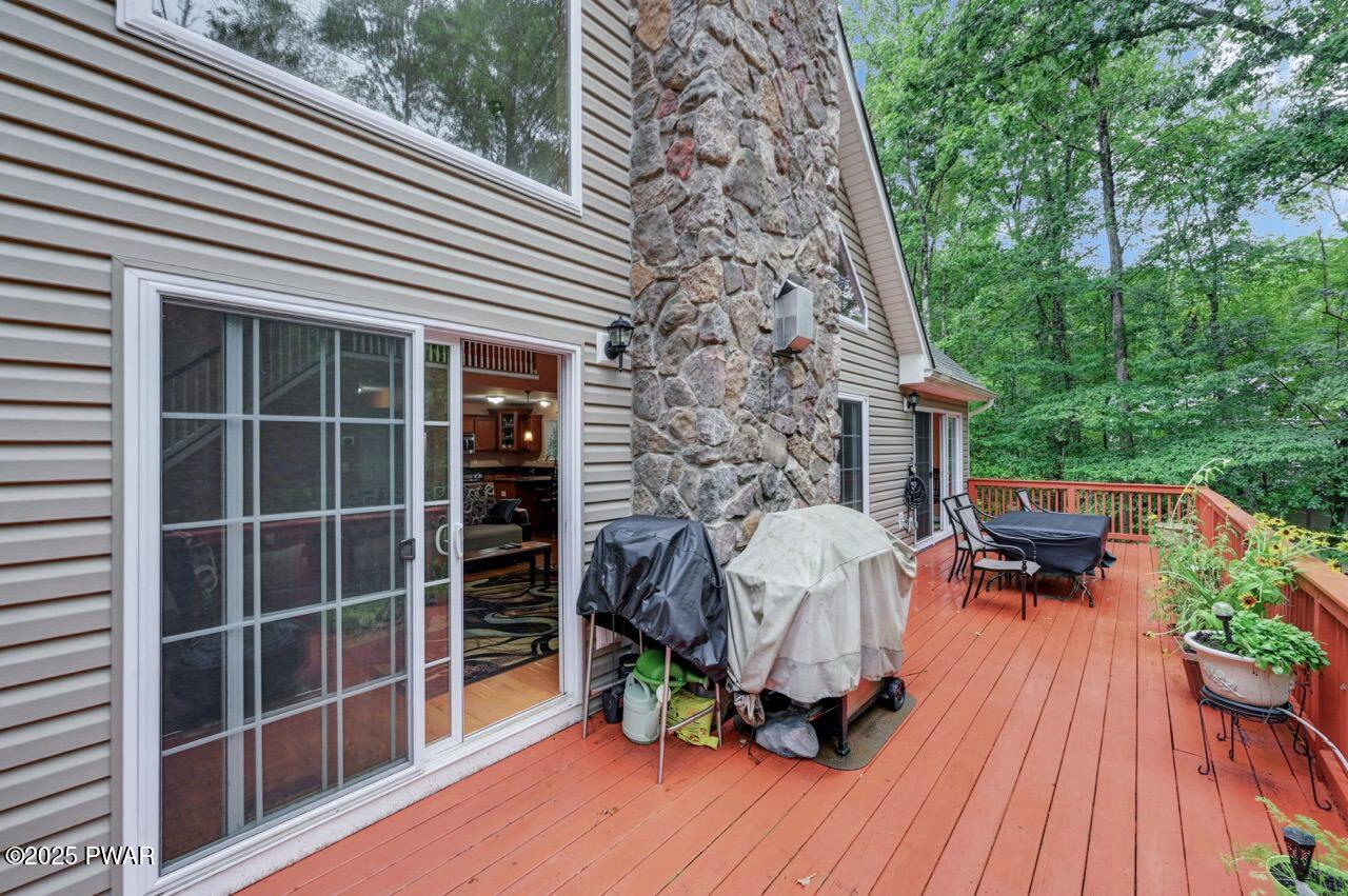 284 Falling Waters Boulevard