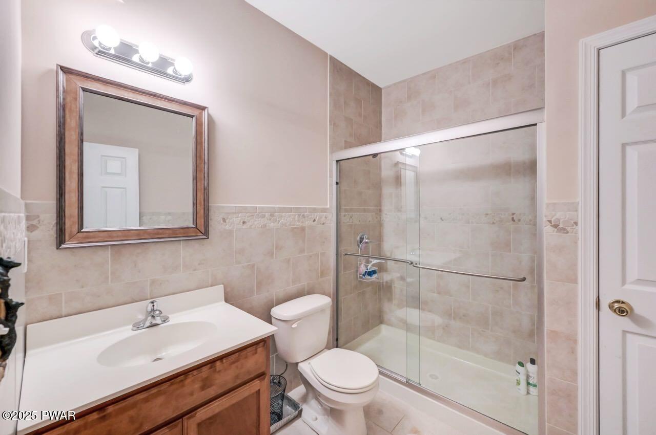 284 Falling Waters Boulevard