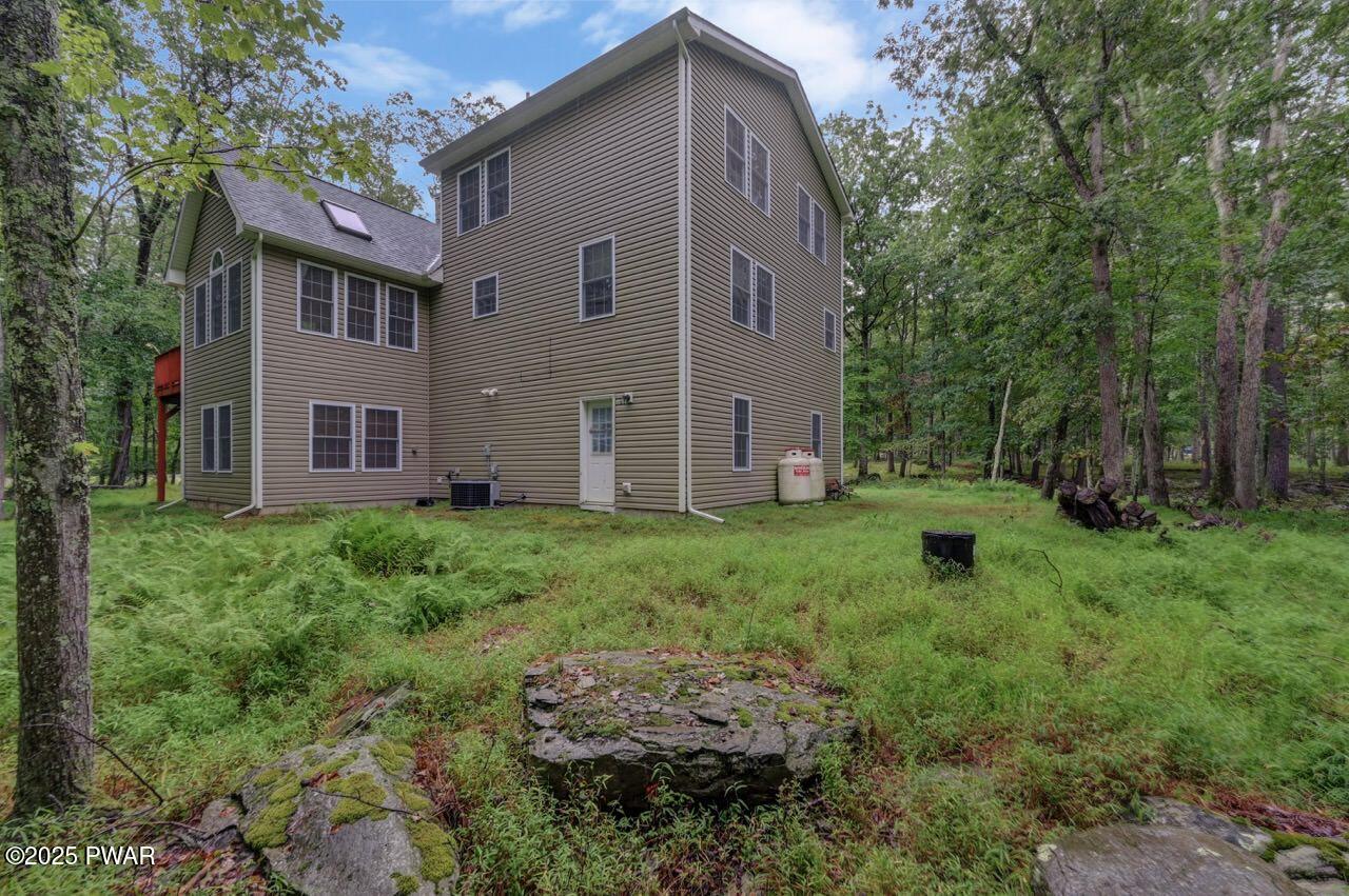 284 Falling Waters Boulevard