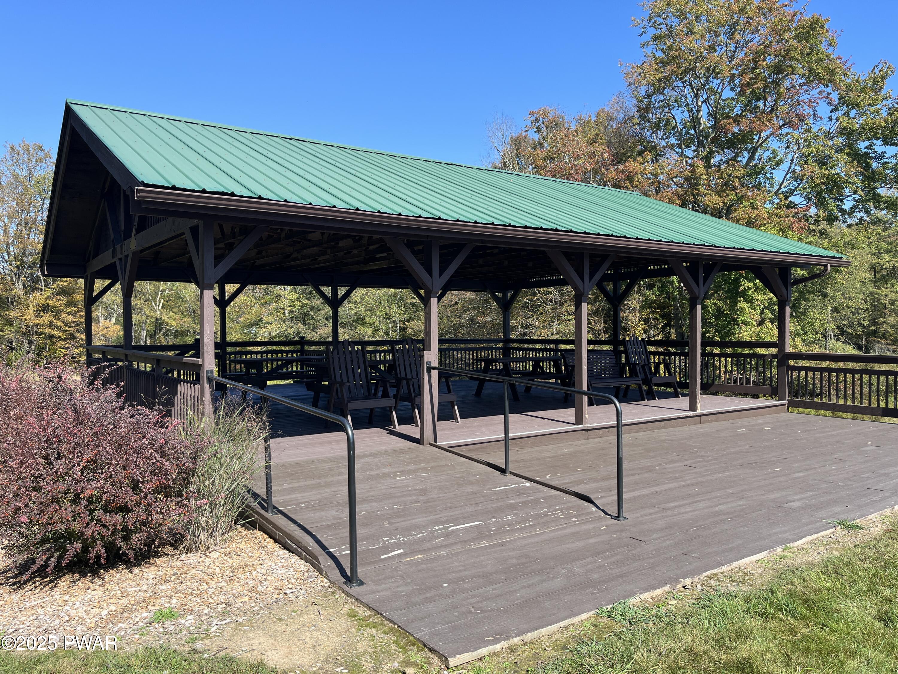 342 Lake Russell Road