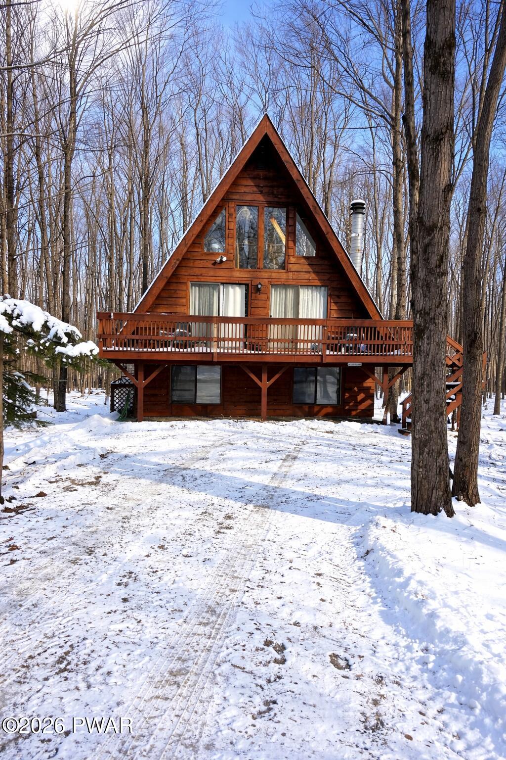 445 Lakewood Drive