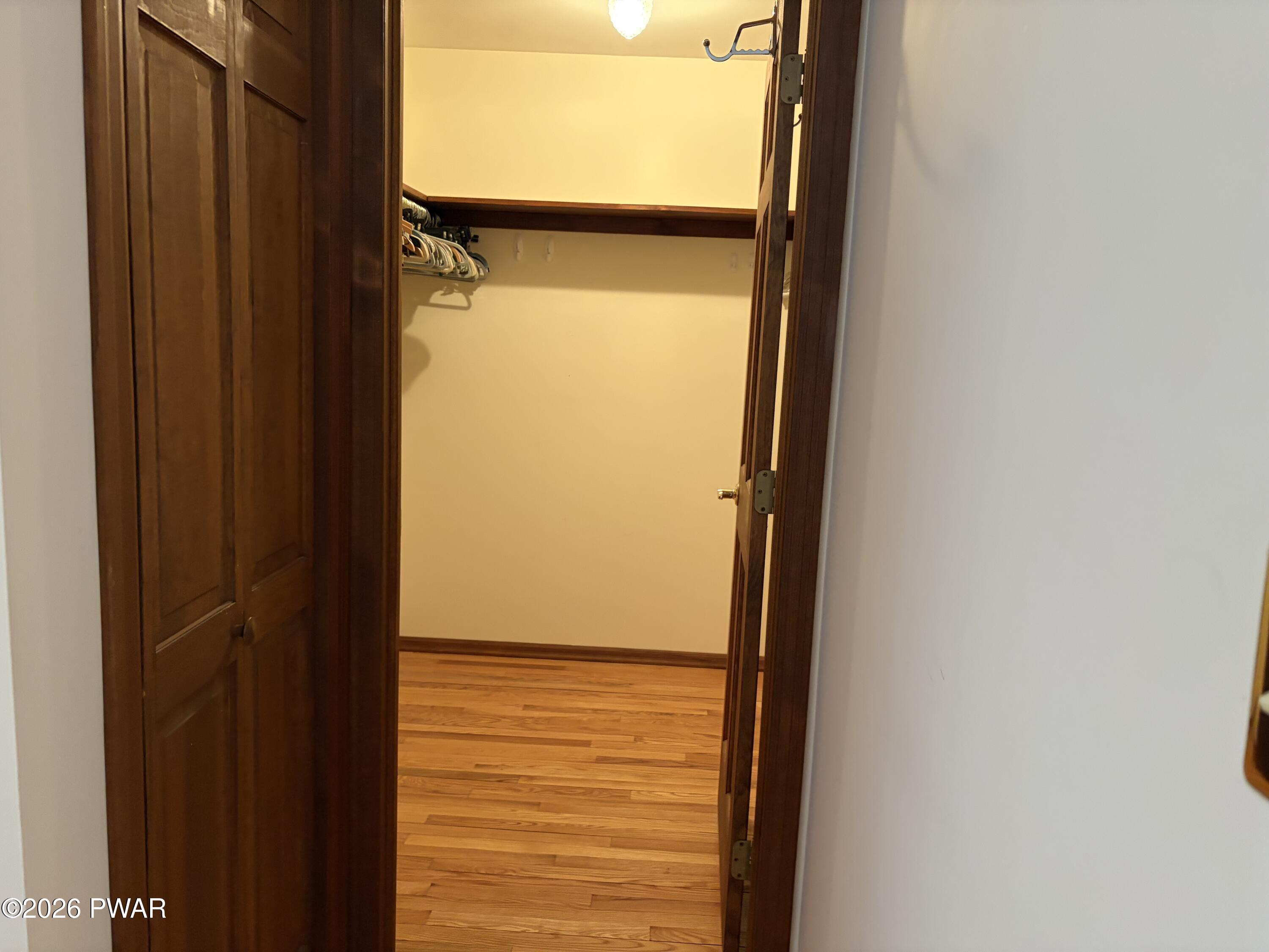 806 Gaskin Court
