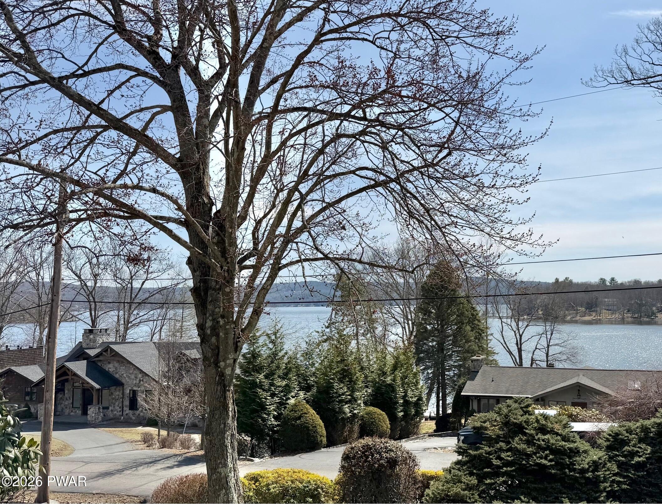 9 Shore Line Drive