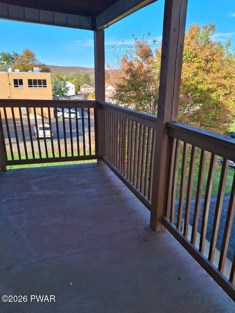 700 Main Street Unit: 3