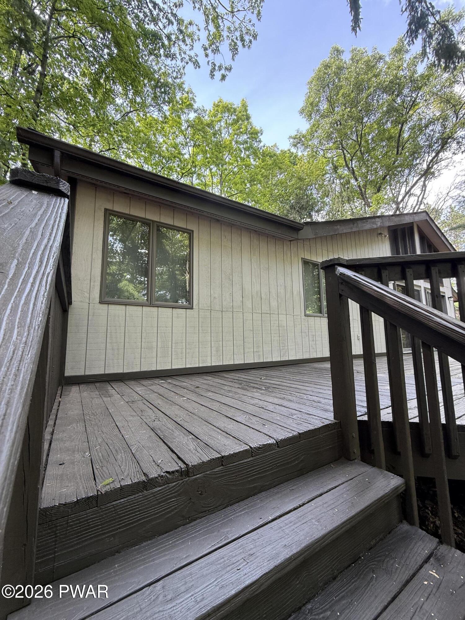 213 Hillside Drive