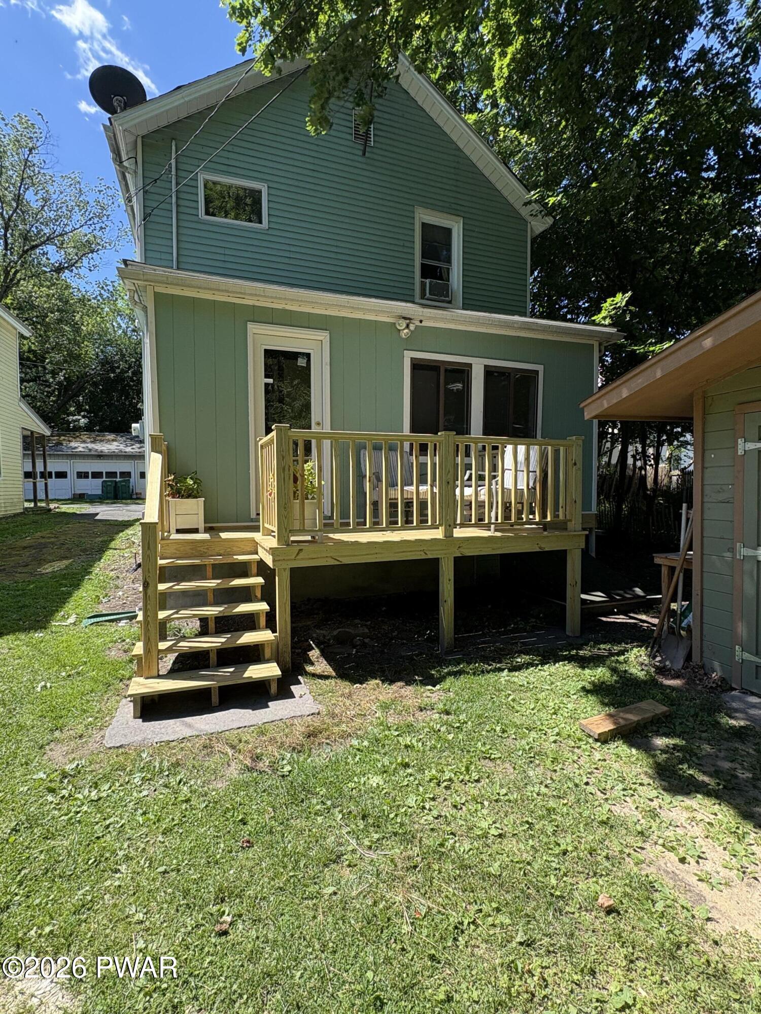 612 John Street