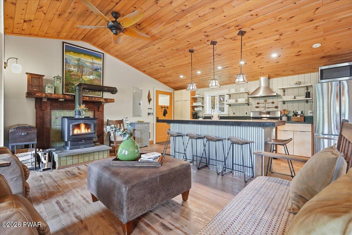 536 River Road