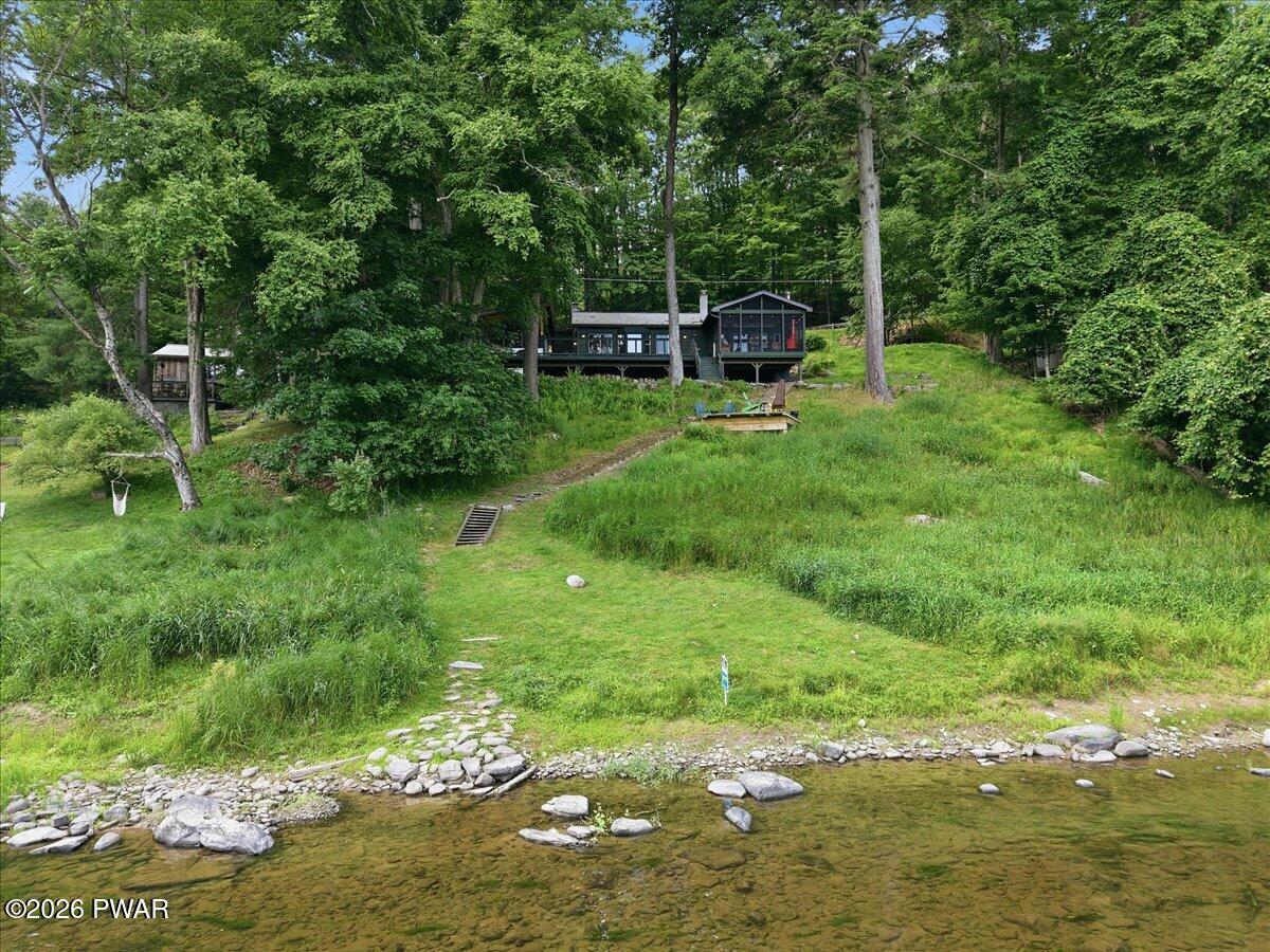 536 River Road