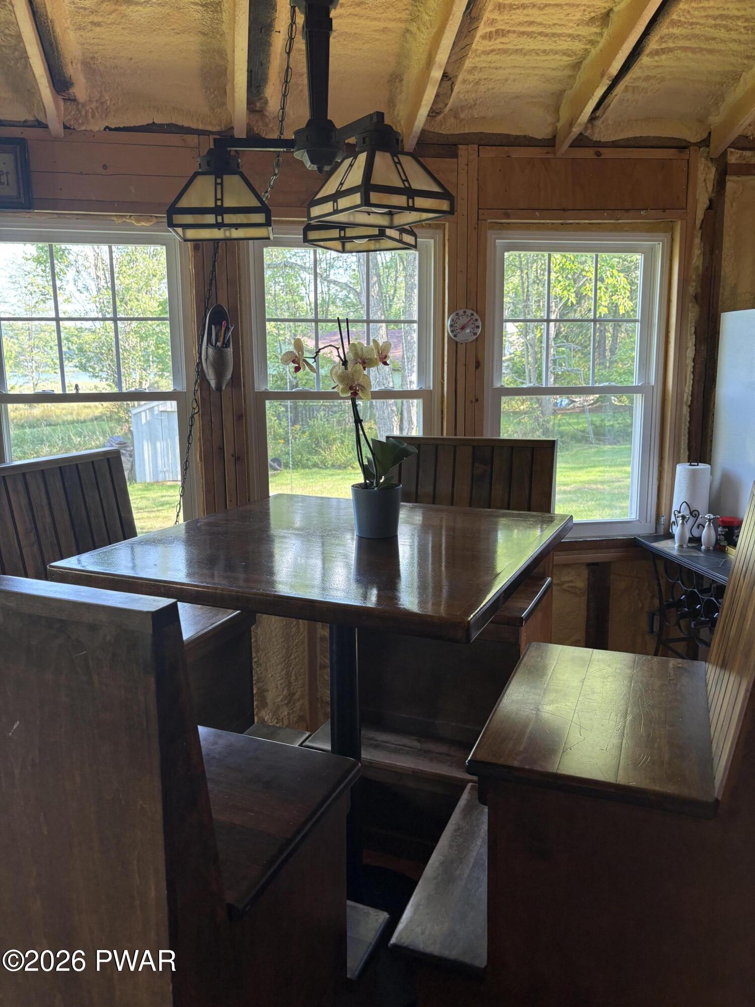 122 Lakeside Avenue