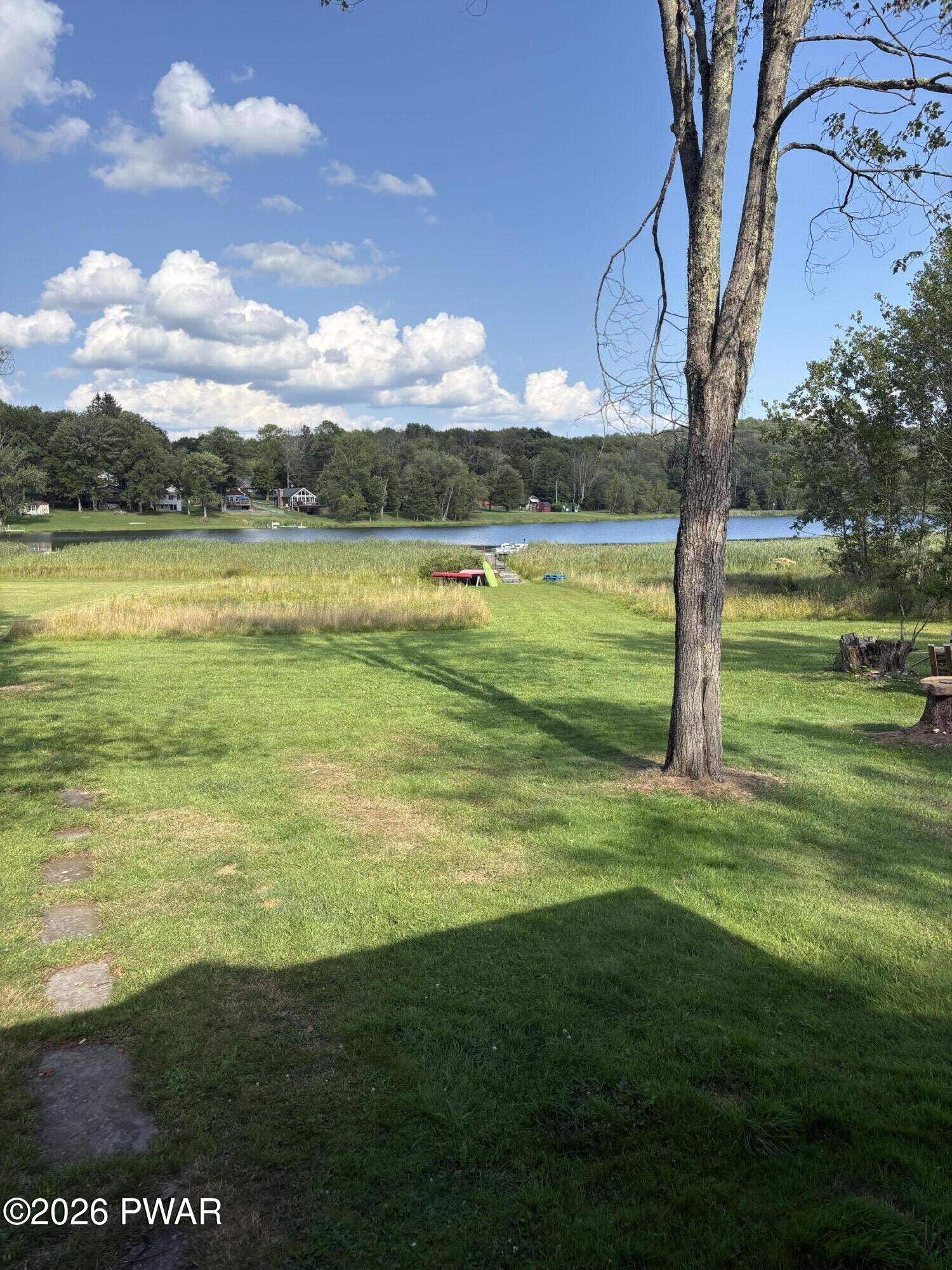 122 Lakeside Avenue