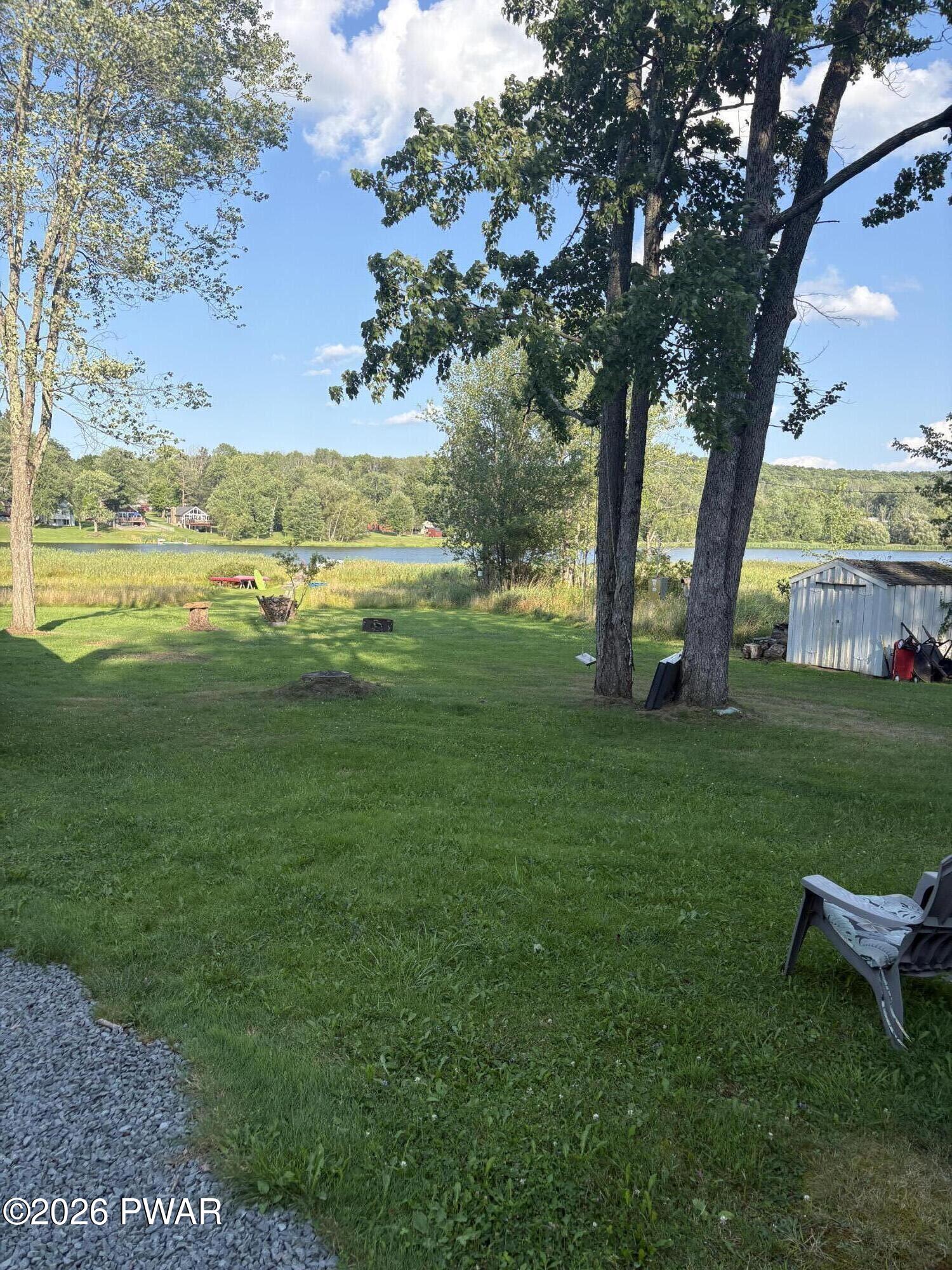 122 Lakeside Avenue