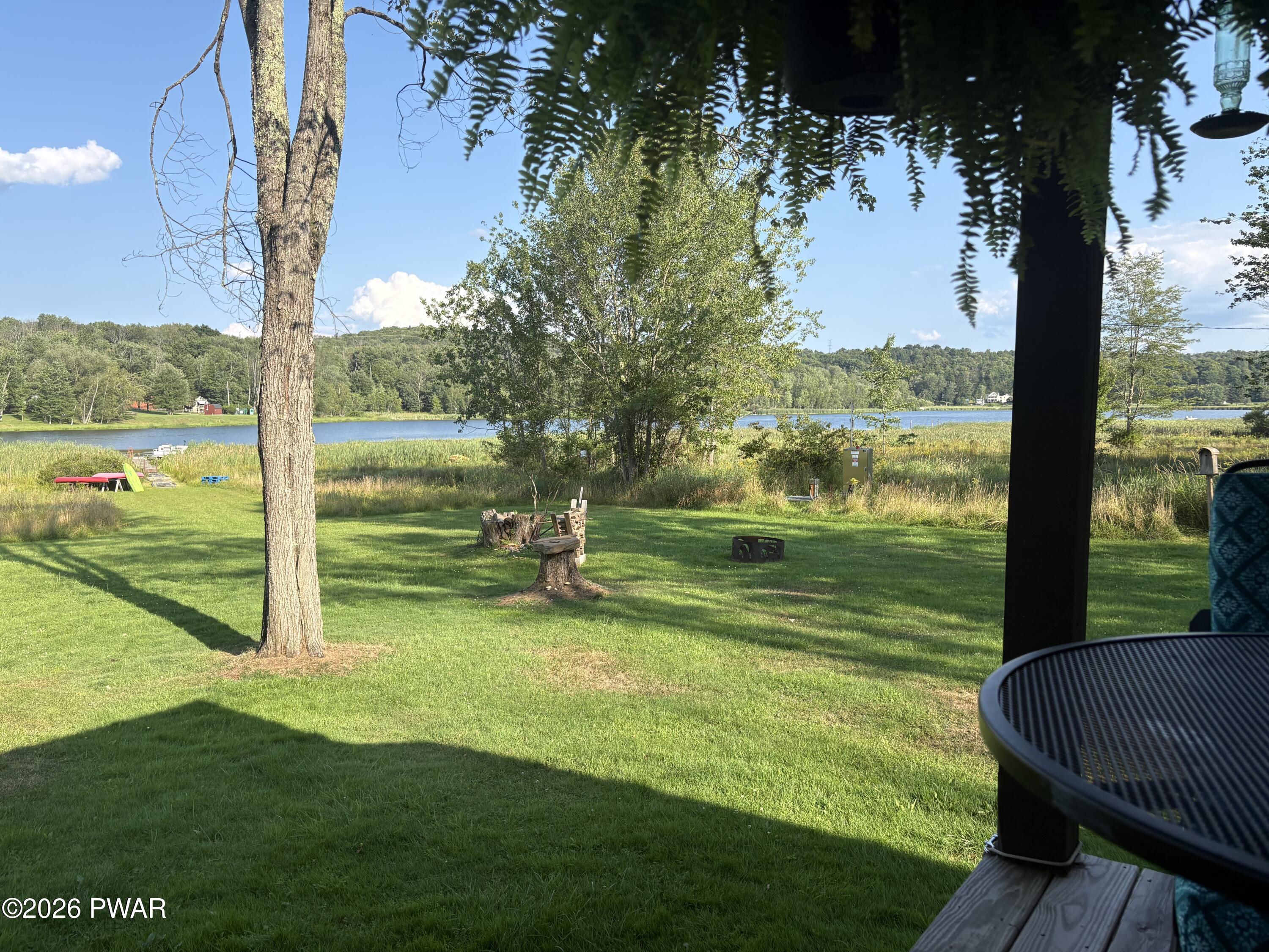 122 Lakeside Avenue