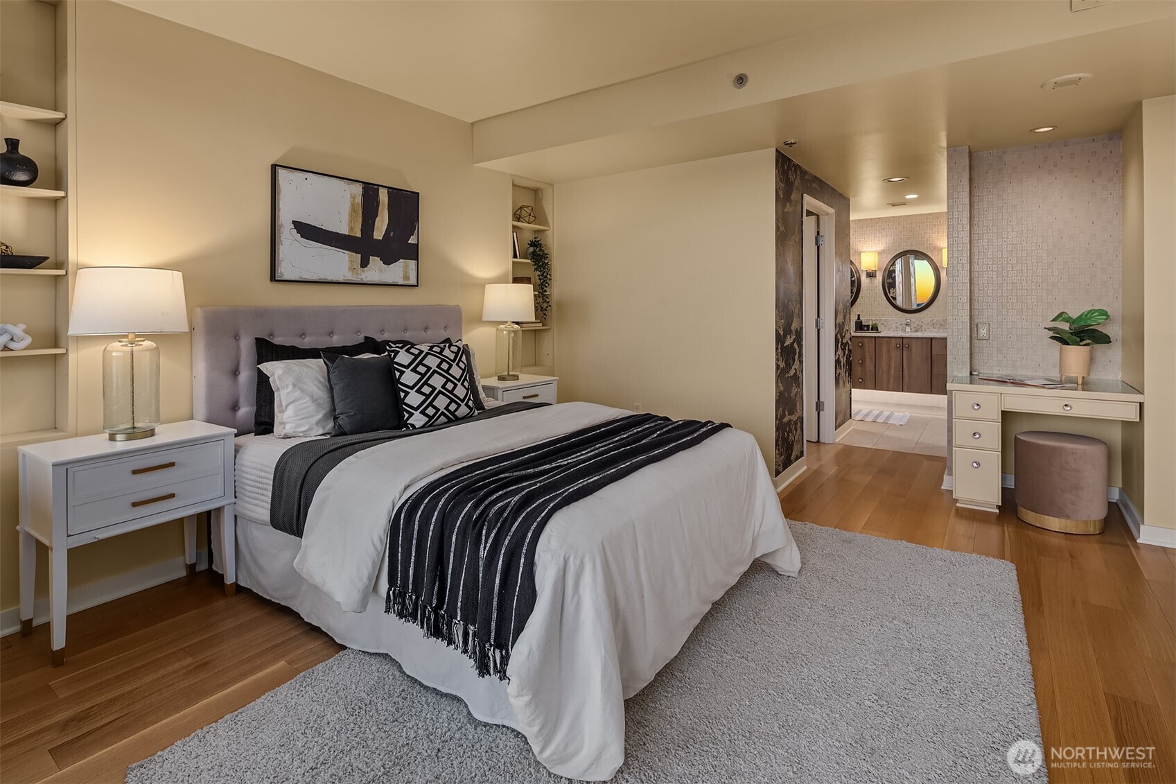 2600 2nd Avenue Unit: 2002