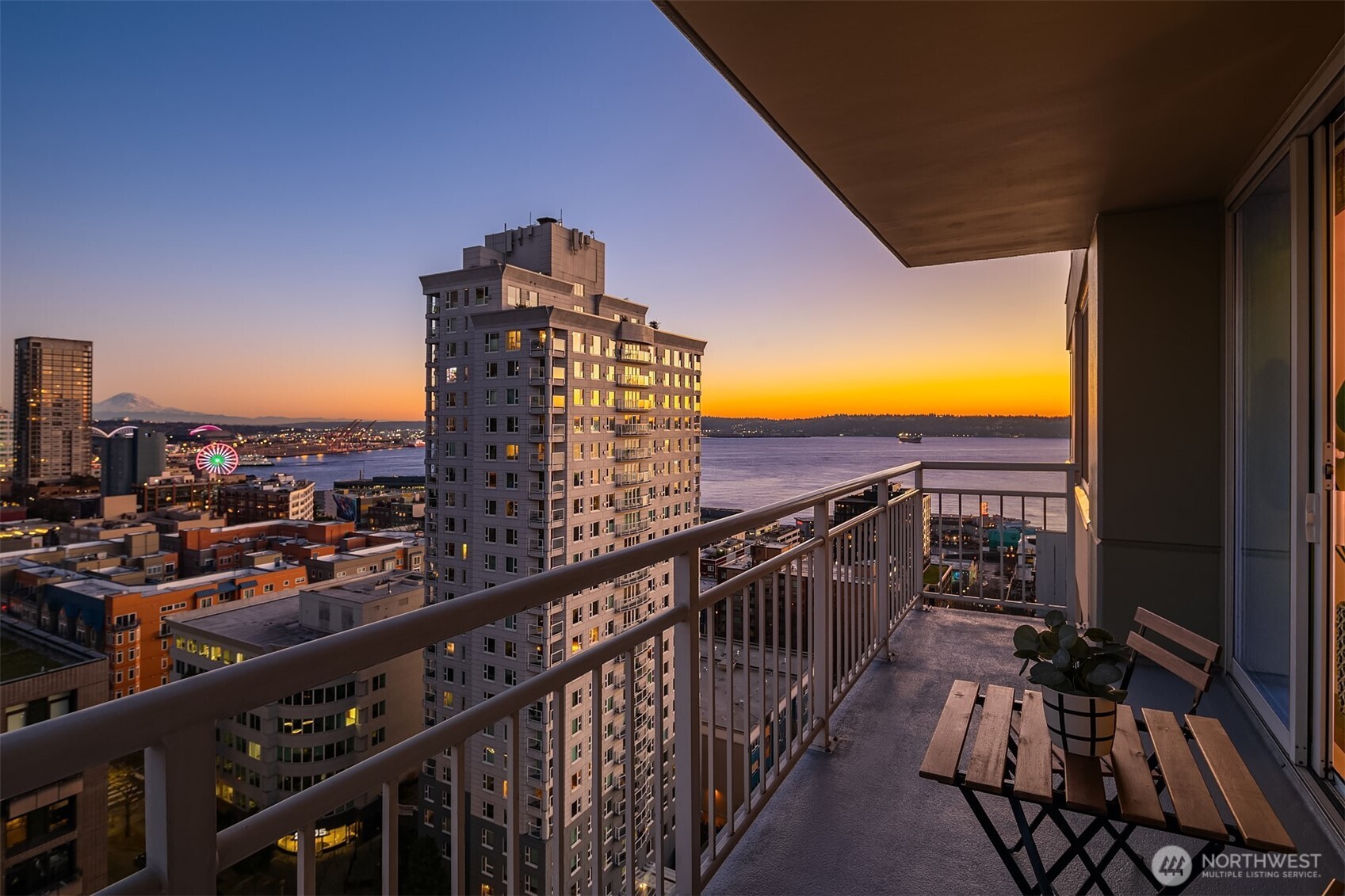 2600 2nd Avenue Unit: 2002