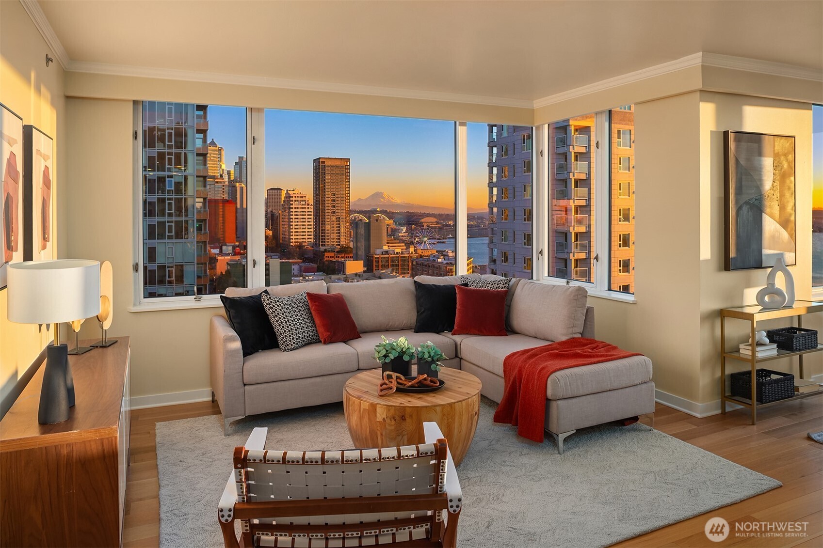 2600 2nd Avenue Unit: 2002